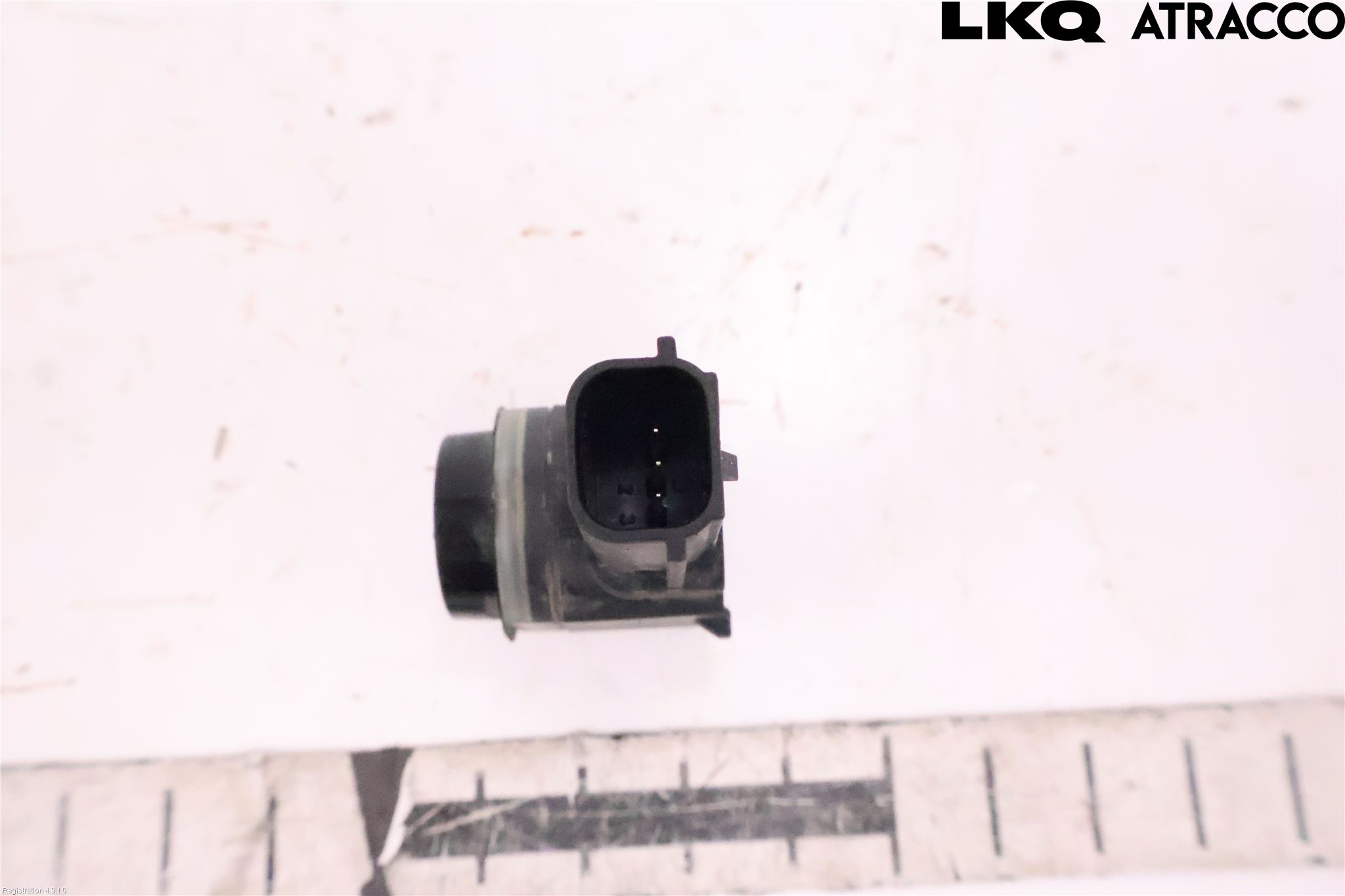 Ford KUGA 17-19 Parkeringshjälp Frontsensor