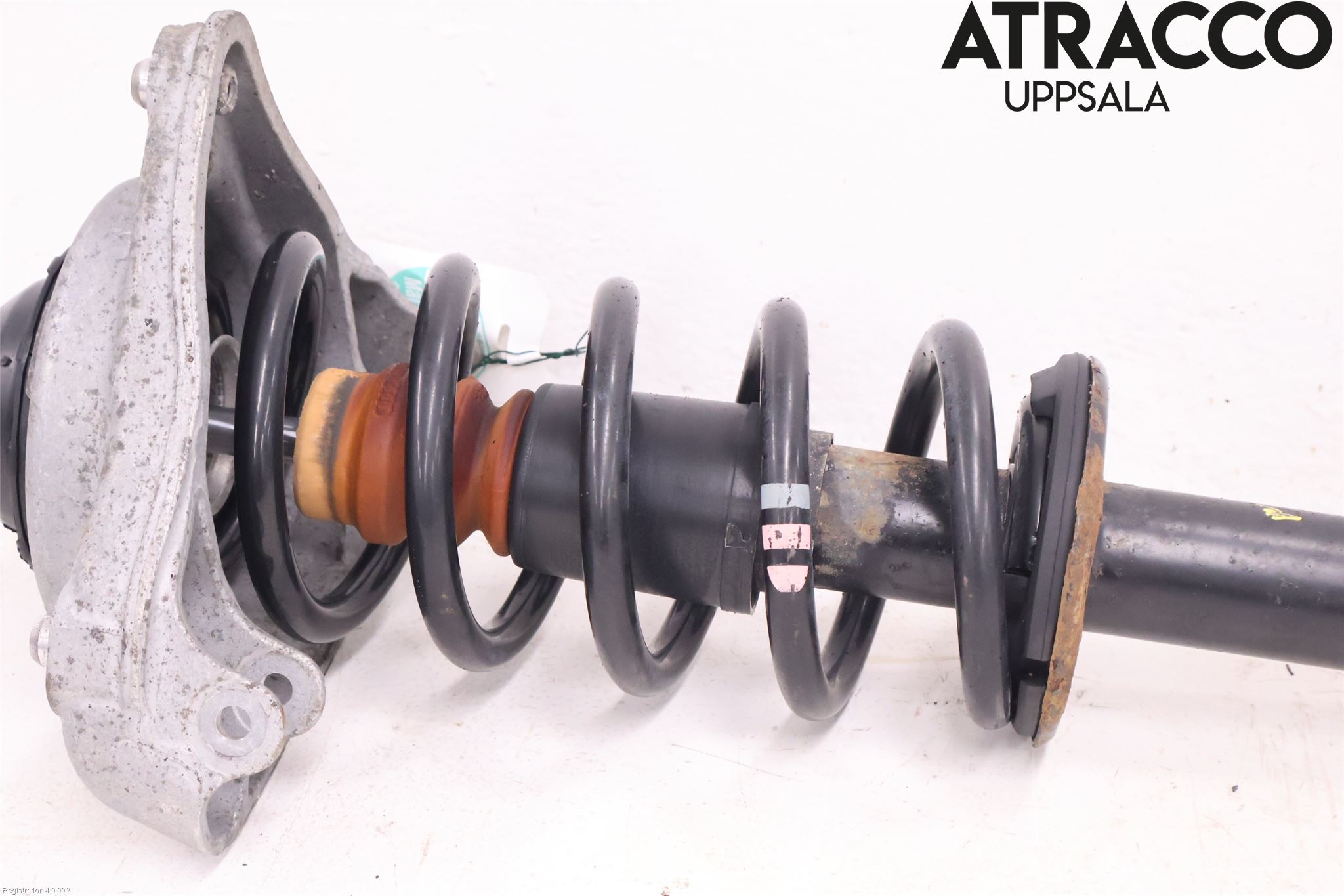 Audi A6/S6     05-11 Fjäderben Fram Vänster