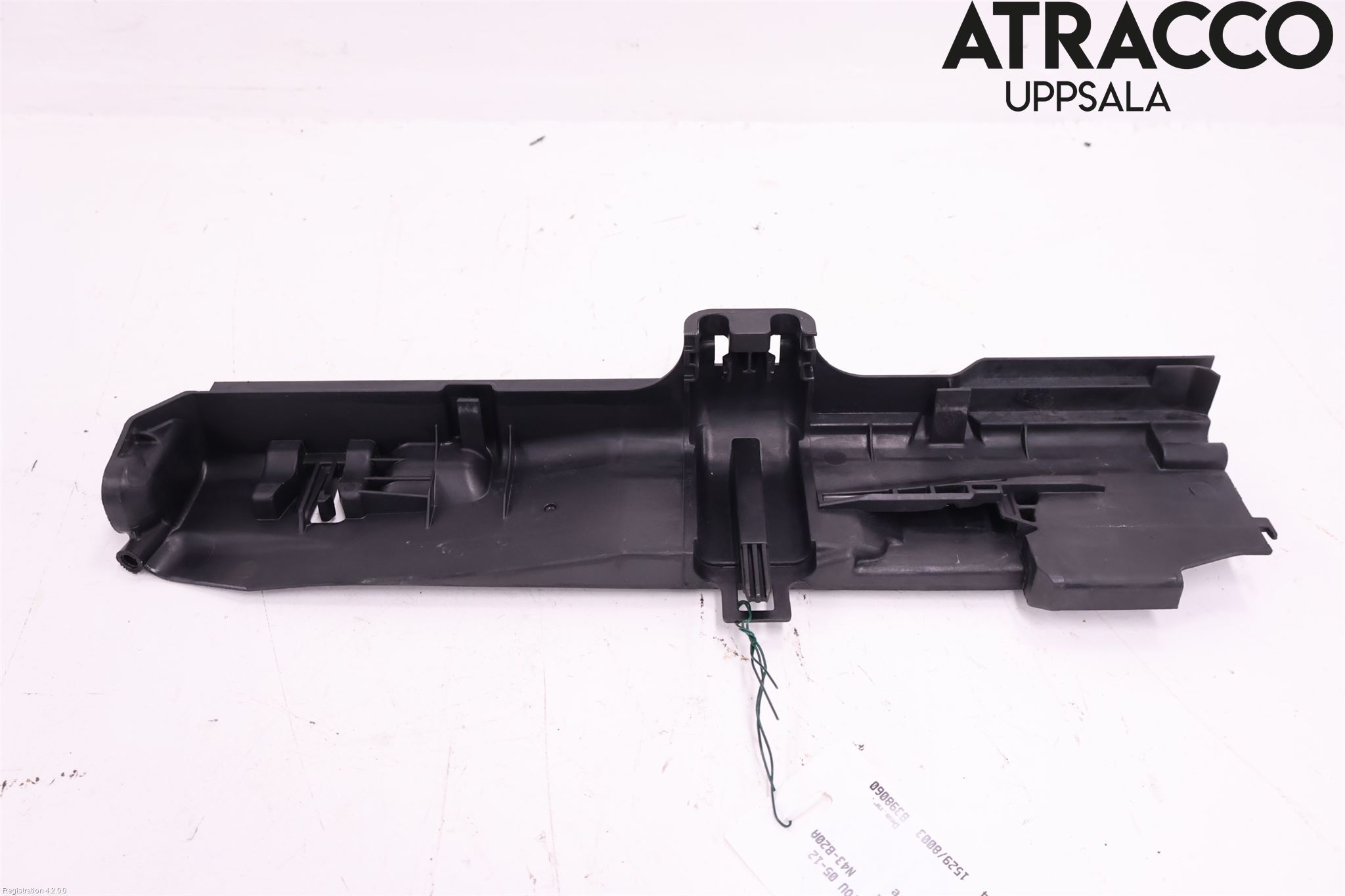 BMW 3 E90/91 SED/TOU 05-12 Kylarfäste-Ram-Balk