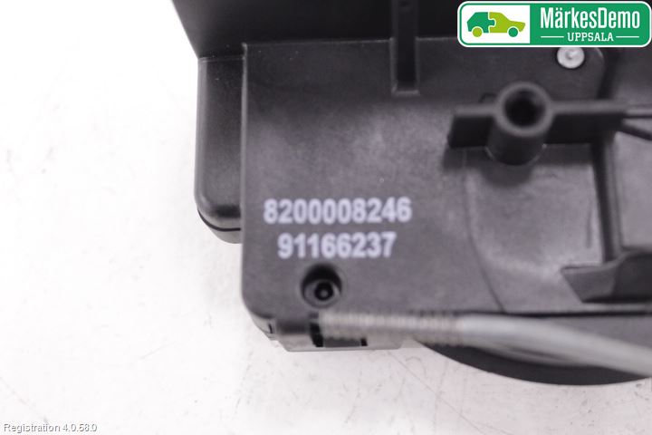 Renault TRAFIC   02-14 Låskista-Dörrlås