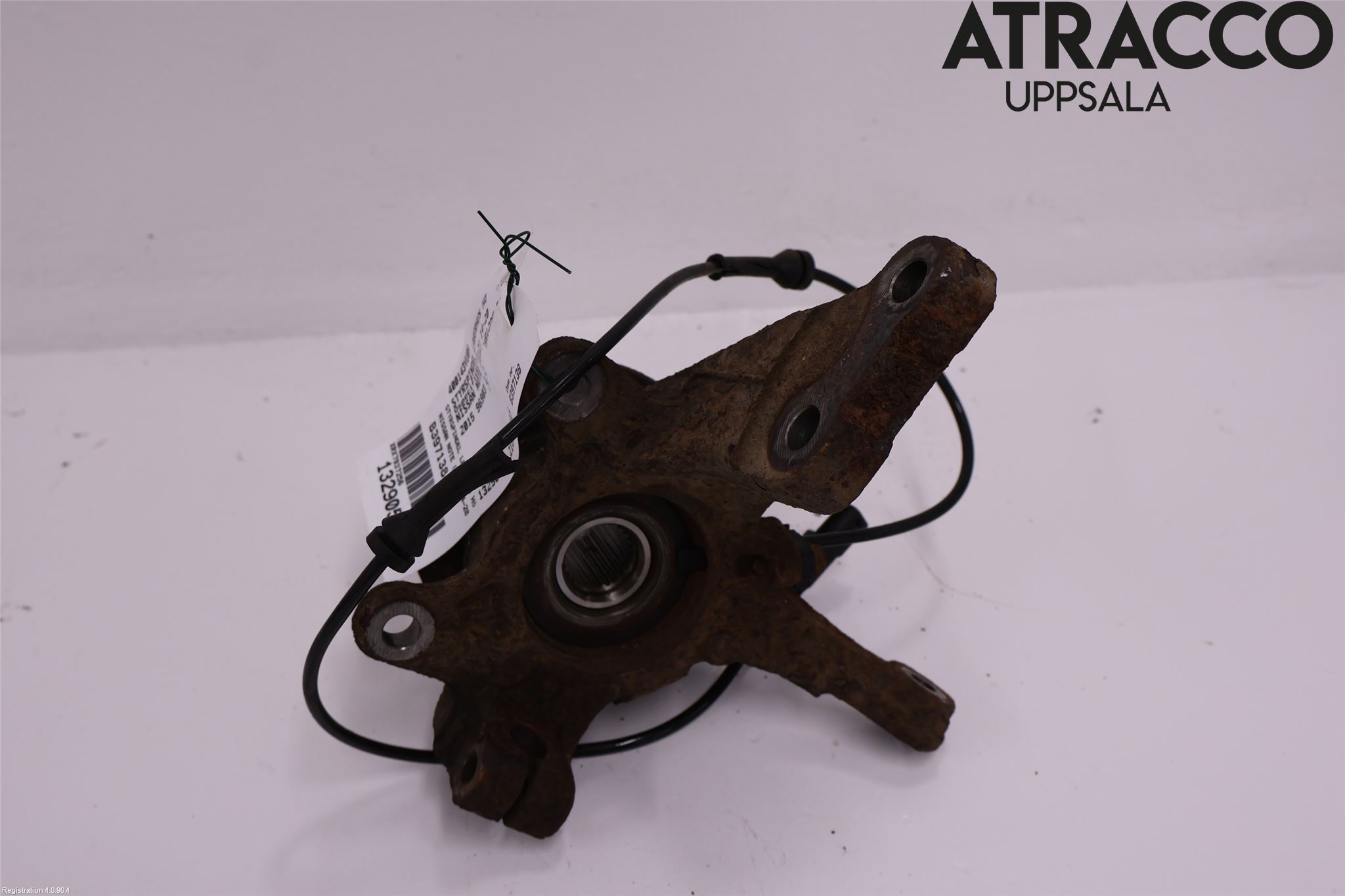 Nissan NOTE E12 14-20 Styrspindel Lagerhus Hö