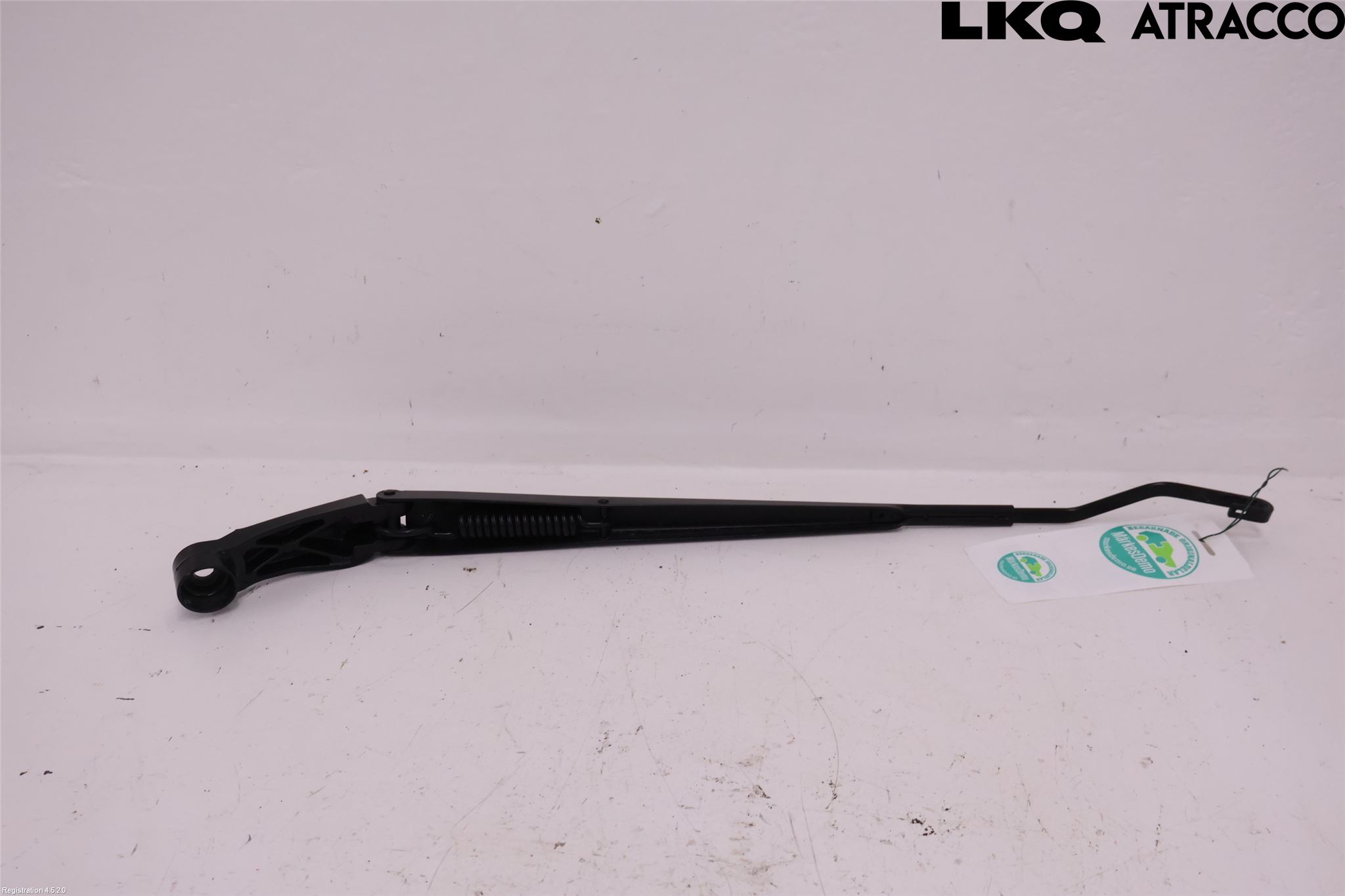 Toyota YARIS XP21 20- Torkararm Armar Vindruta