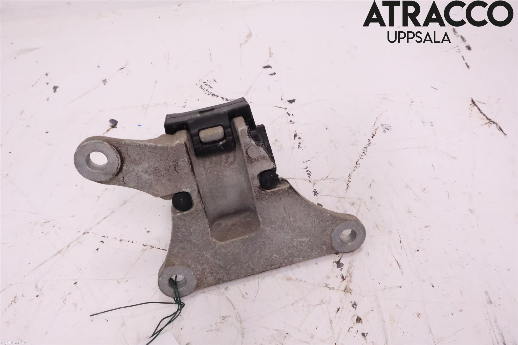 MG MARVEL R 22- Motorfäste