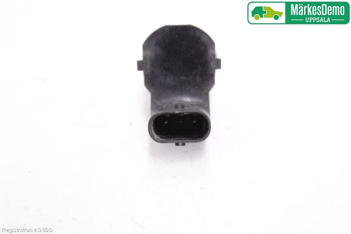BMW 5 F10/F11/F18 09-17 Parkeringshjälp Frontsensor