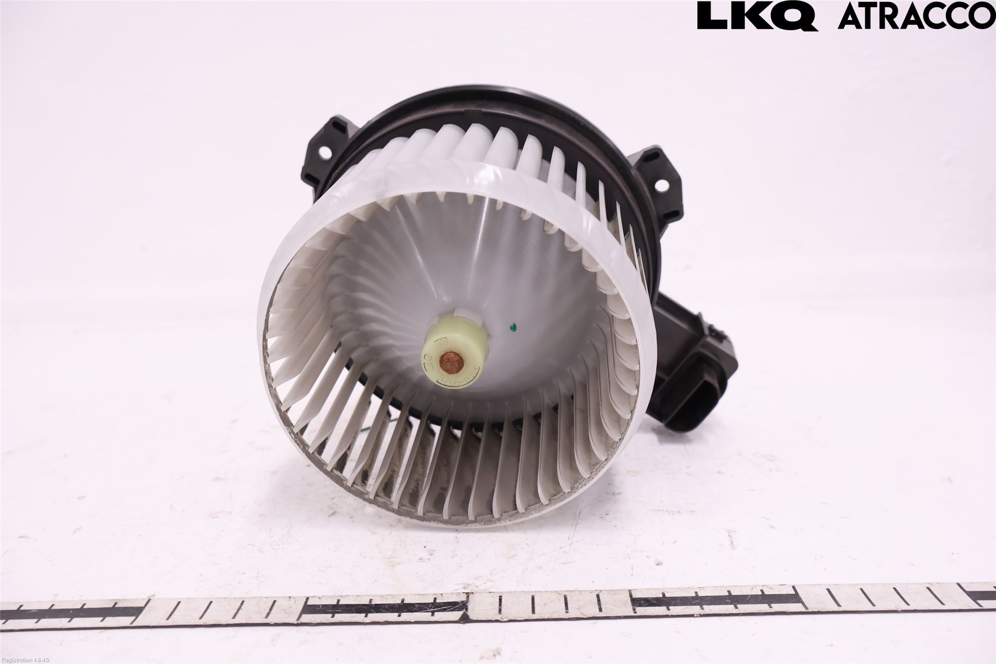 Toyota HILUX 16- Värmefläkt