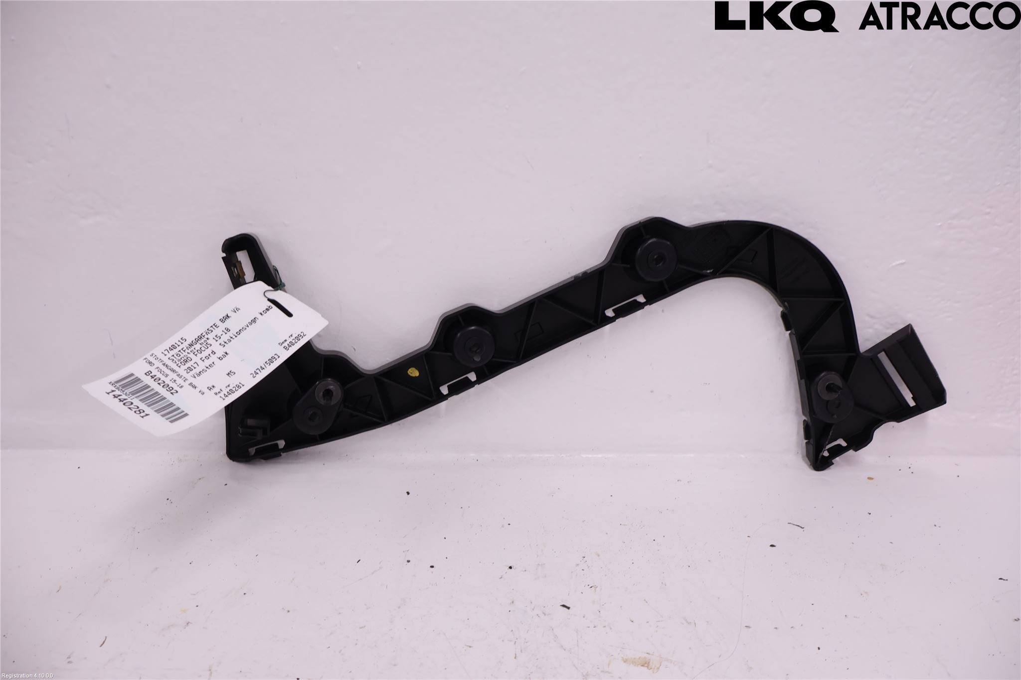 Ford FOCUS 15-18 Stötfångarfäste Bak Vä