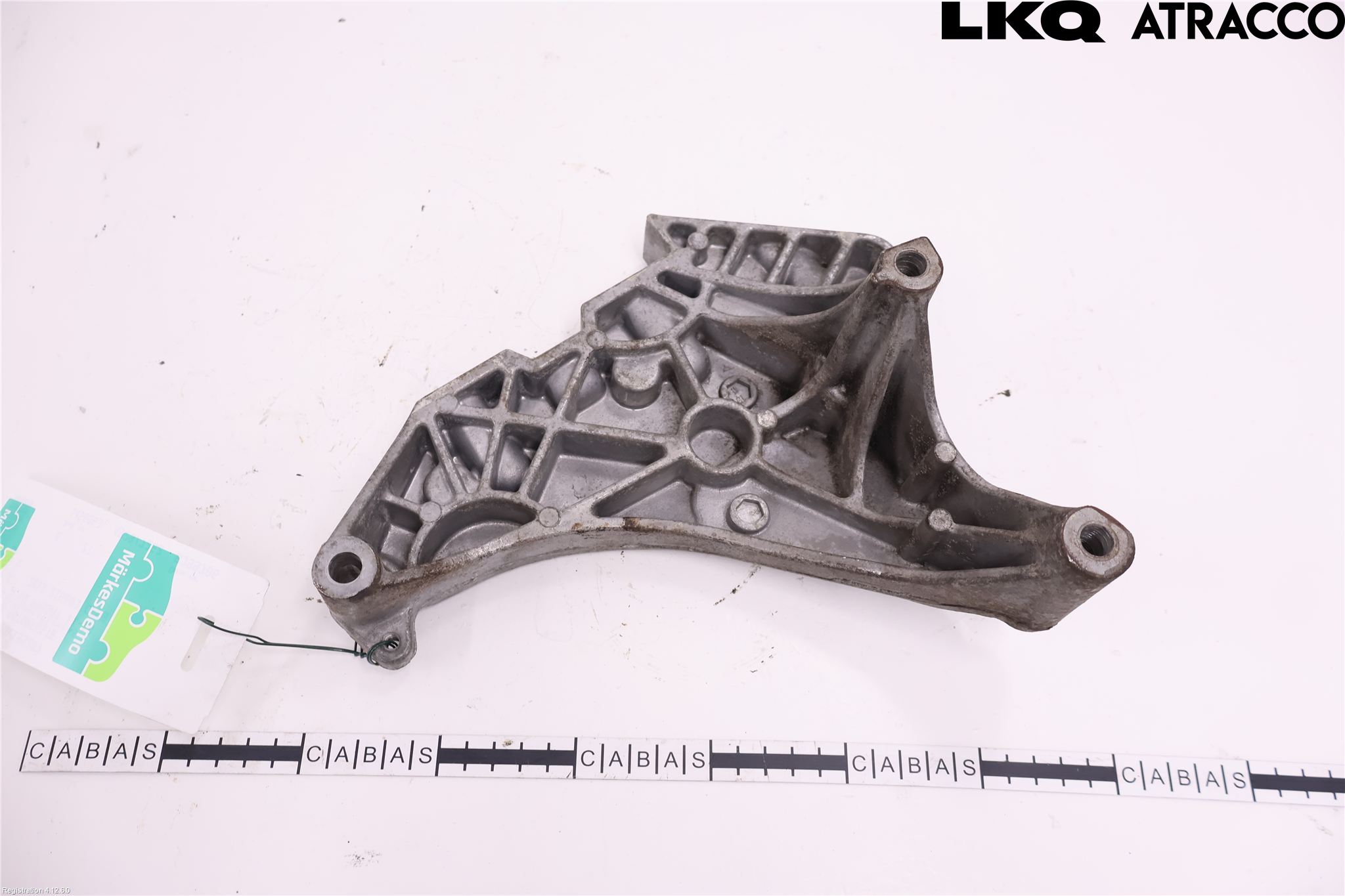 Volkswagen VW PASSAT 11-14 Motorfäste