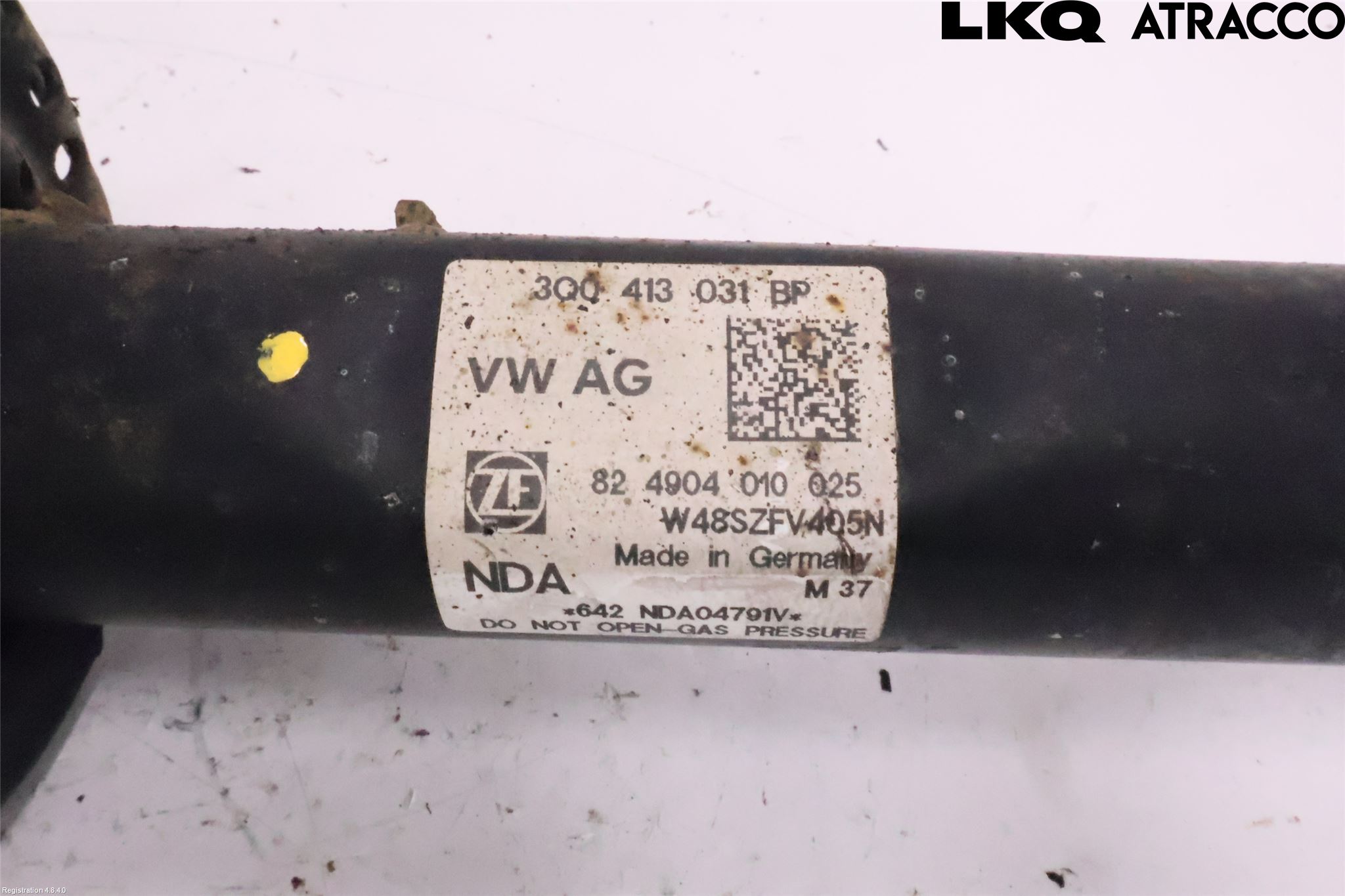 Volkswagen VW PASSAT 15-19 Fjäderben Fram Vänster