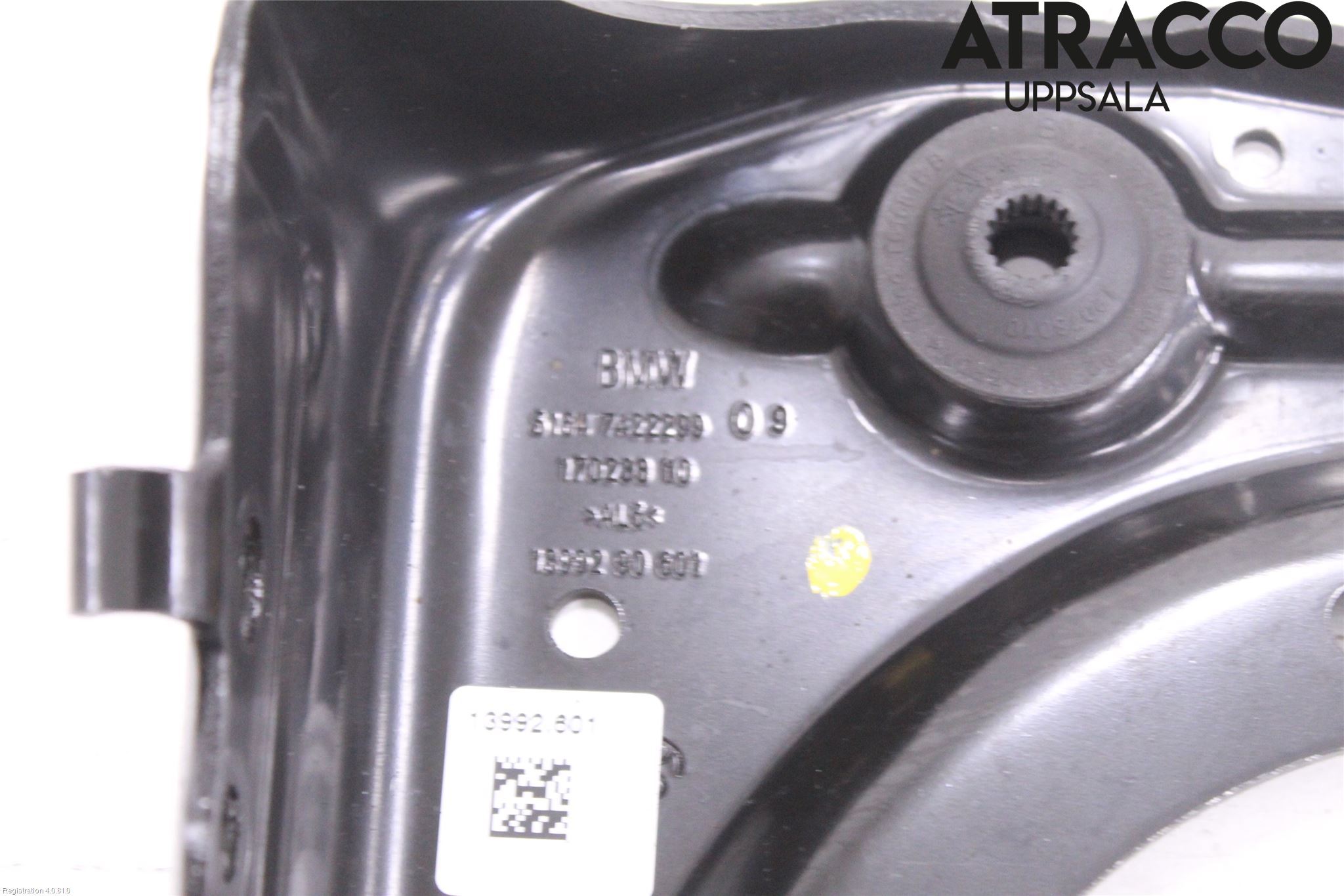 BMW 3 G20/G21/G80/G81 19- Kylarfäste-Ram-Balk