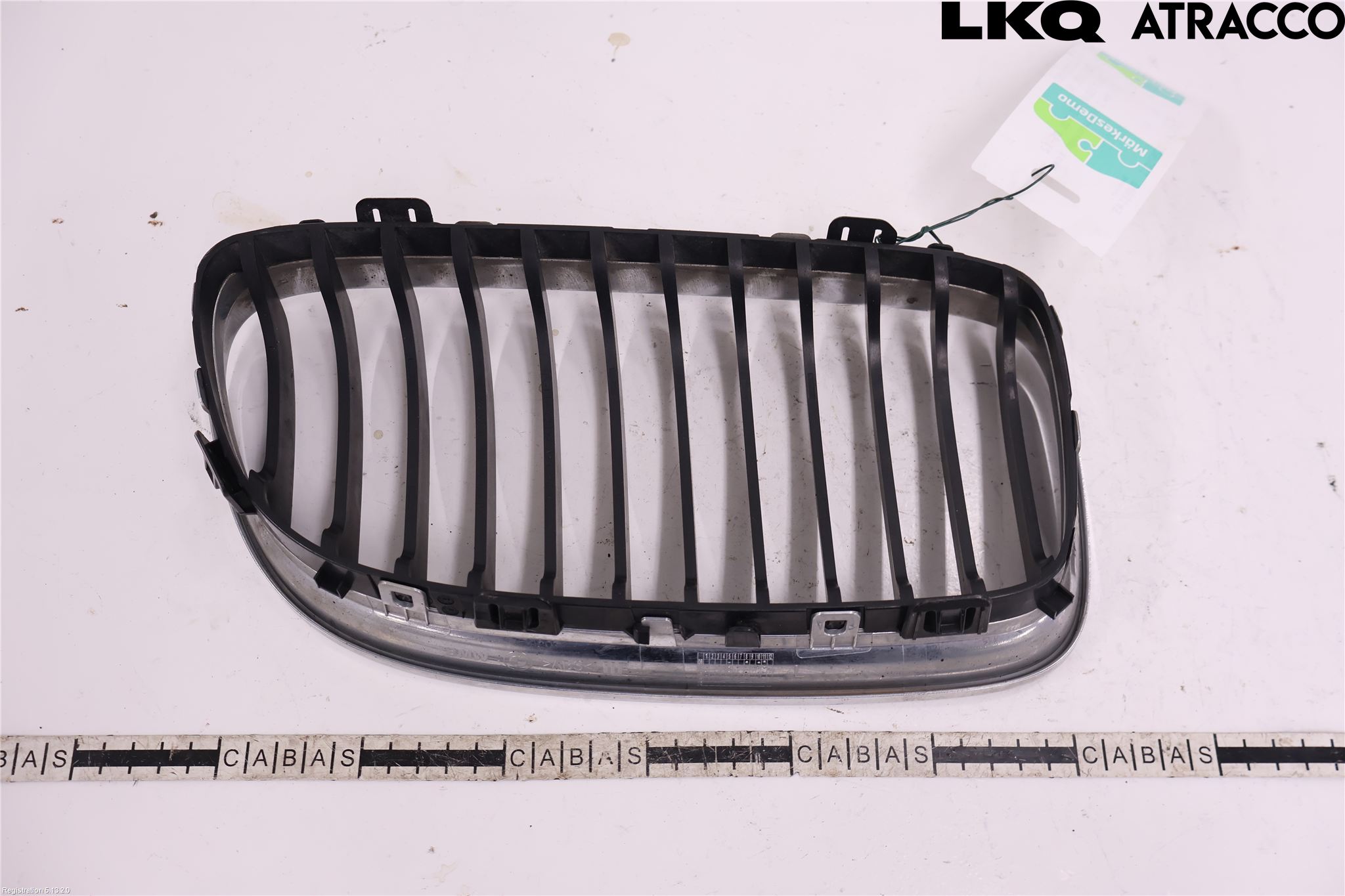 BMW 3 E90/91 SED/TOU 05-12 Grilldel Vänster