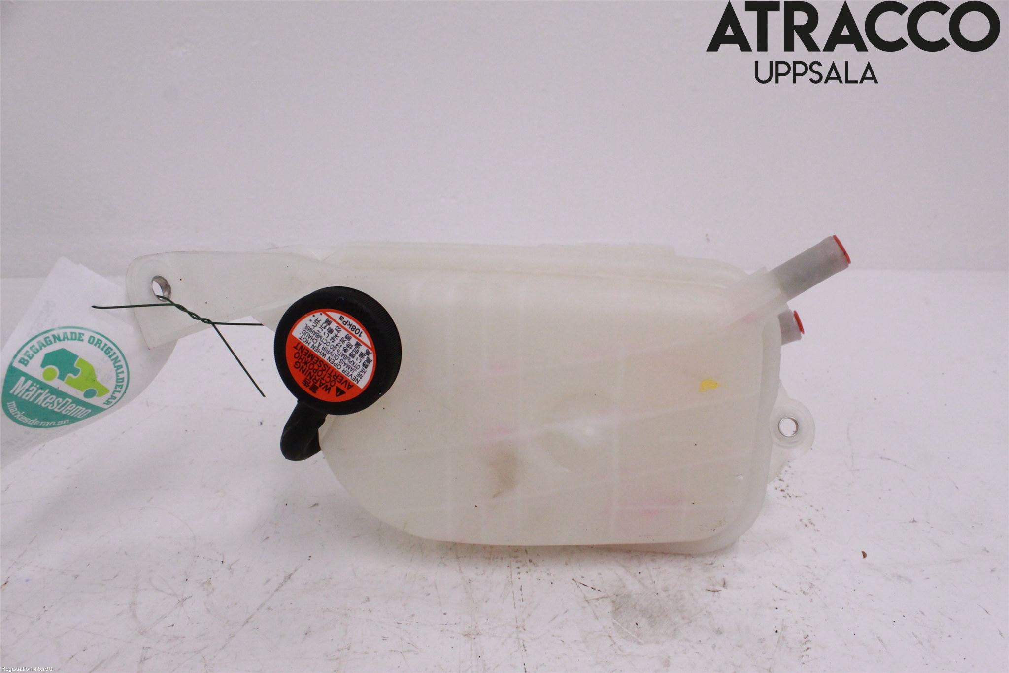 Toyota VERSO 09-18 Expansionstank