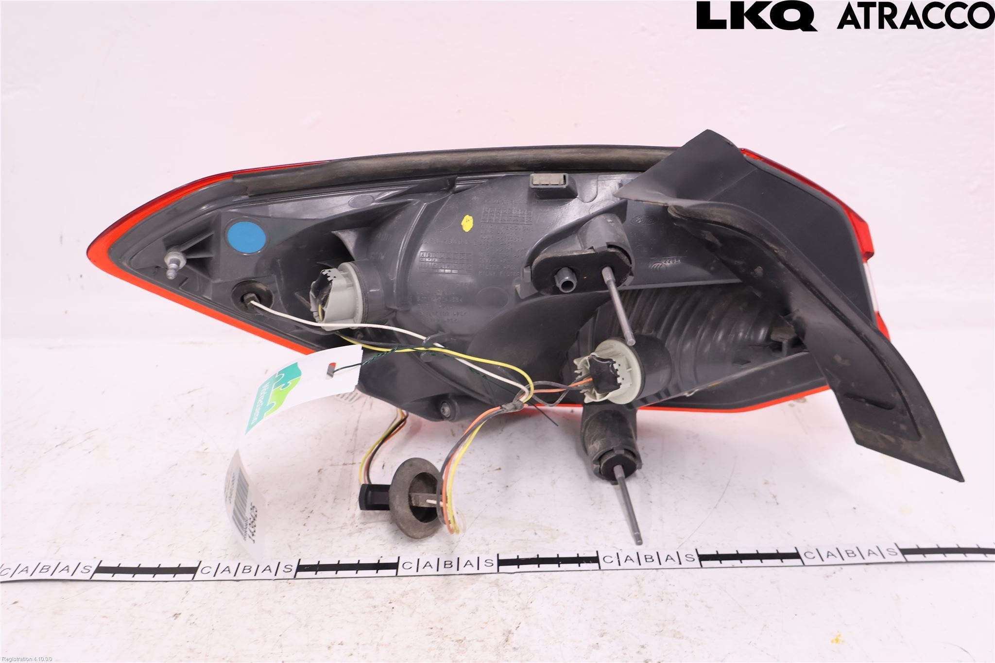 Ford FOCUS 19- Bakljus Höger