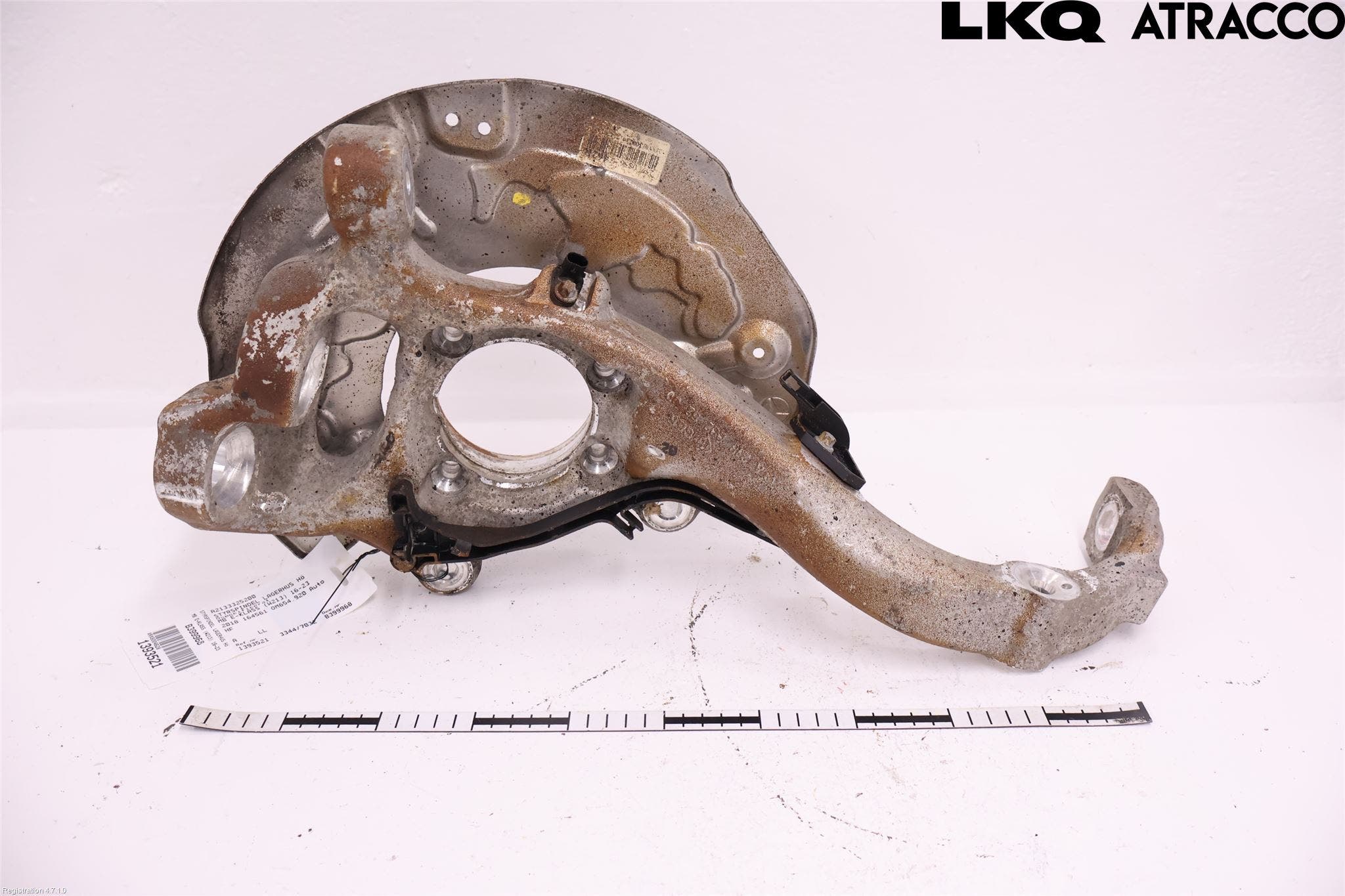 Mercedes-Benz MB E-KLASS (W213) 16-23 Styrspindel Lagerhus Hö