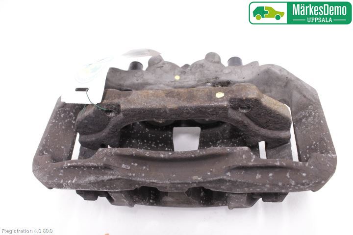 BMW 7 E65/66    00-08 Bromsok Fram Höger