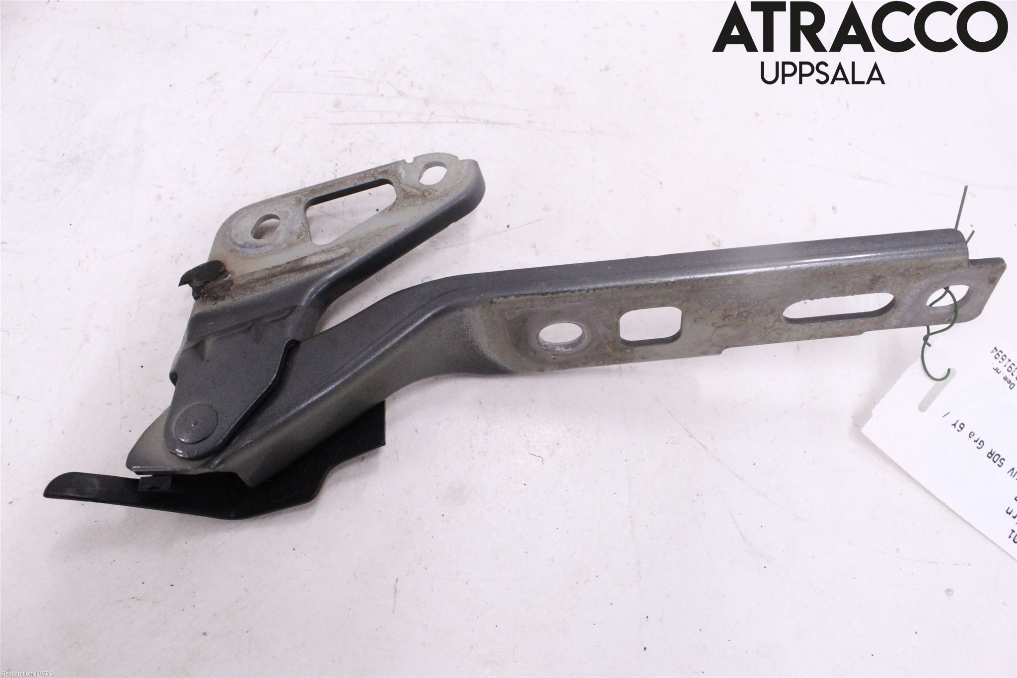 Audi Q7/SQ7 Huvgångjärn