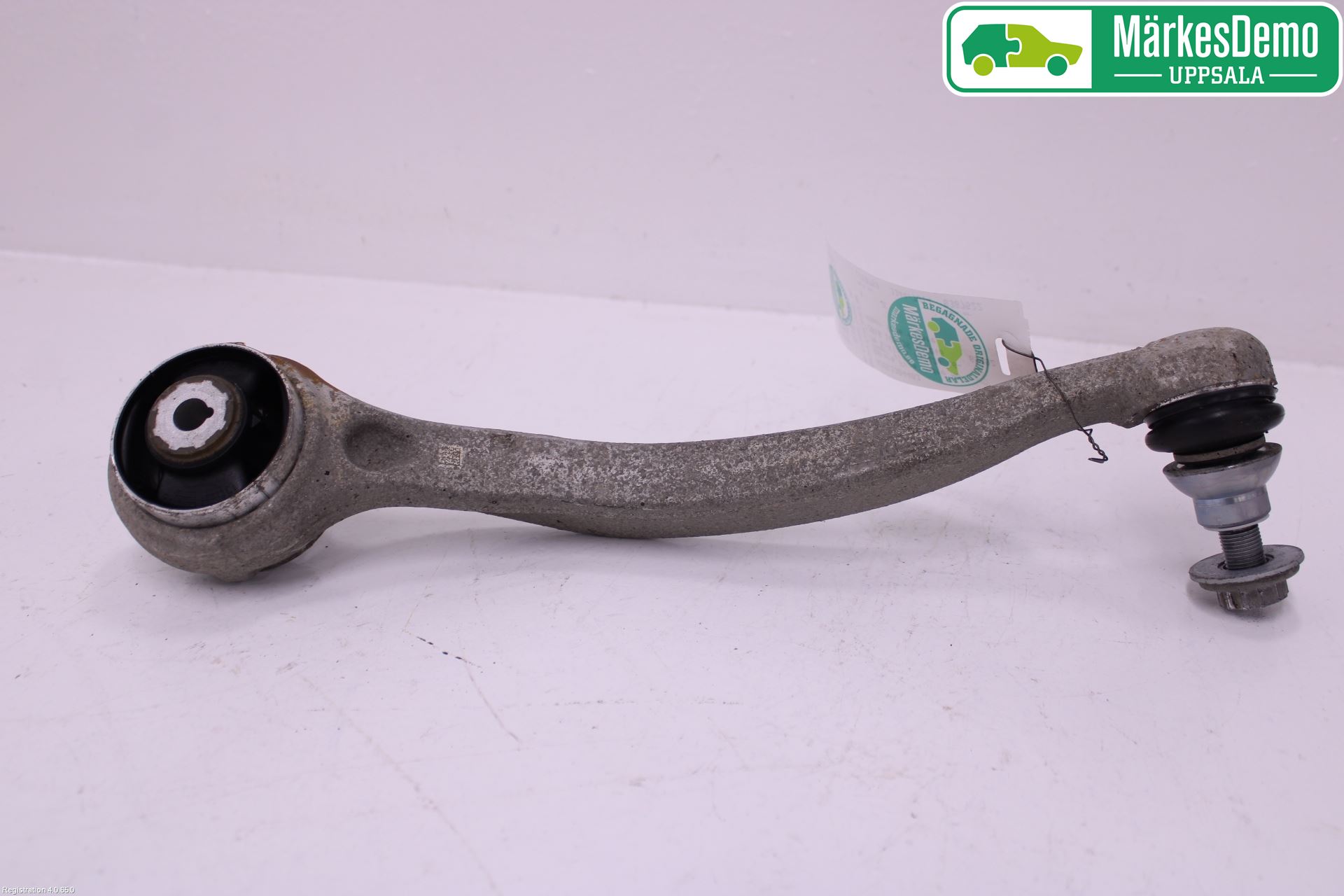 Mercedes-Benz MB E-KLASS (W213) 16-23 Bärarm Fram Undre Hö