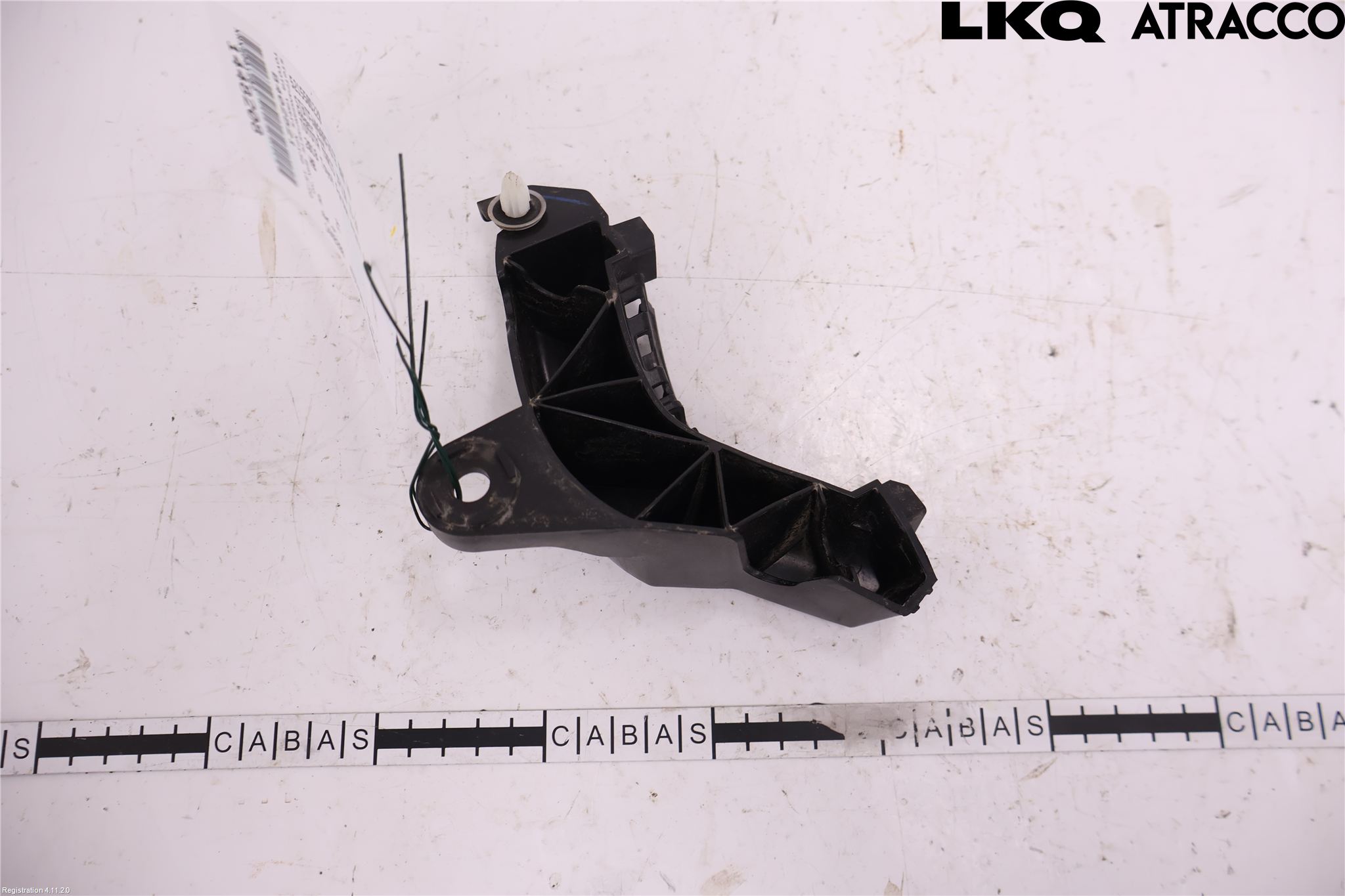 Toyota YARIS XP130 15-20 Stötfångarfäste Bak Hö