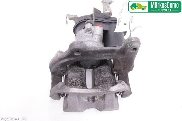 BMW 5 G30/G31/F90 17-23 Bromsok Bak Vänster