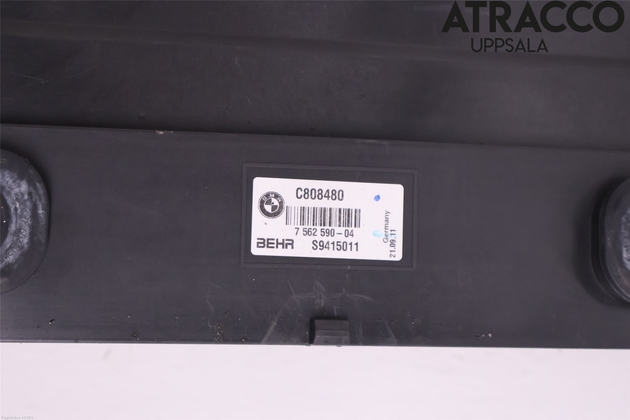 BMW 5 F10/F11/F18 09-17 Kylarfäste-Ram-Balk