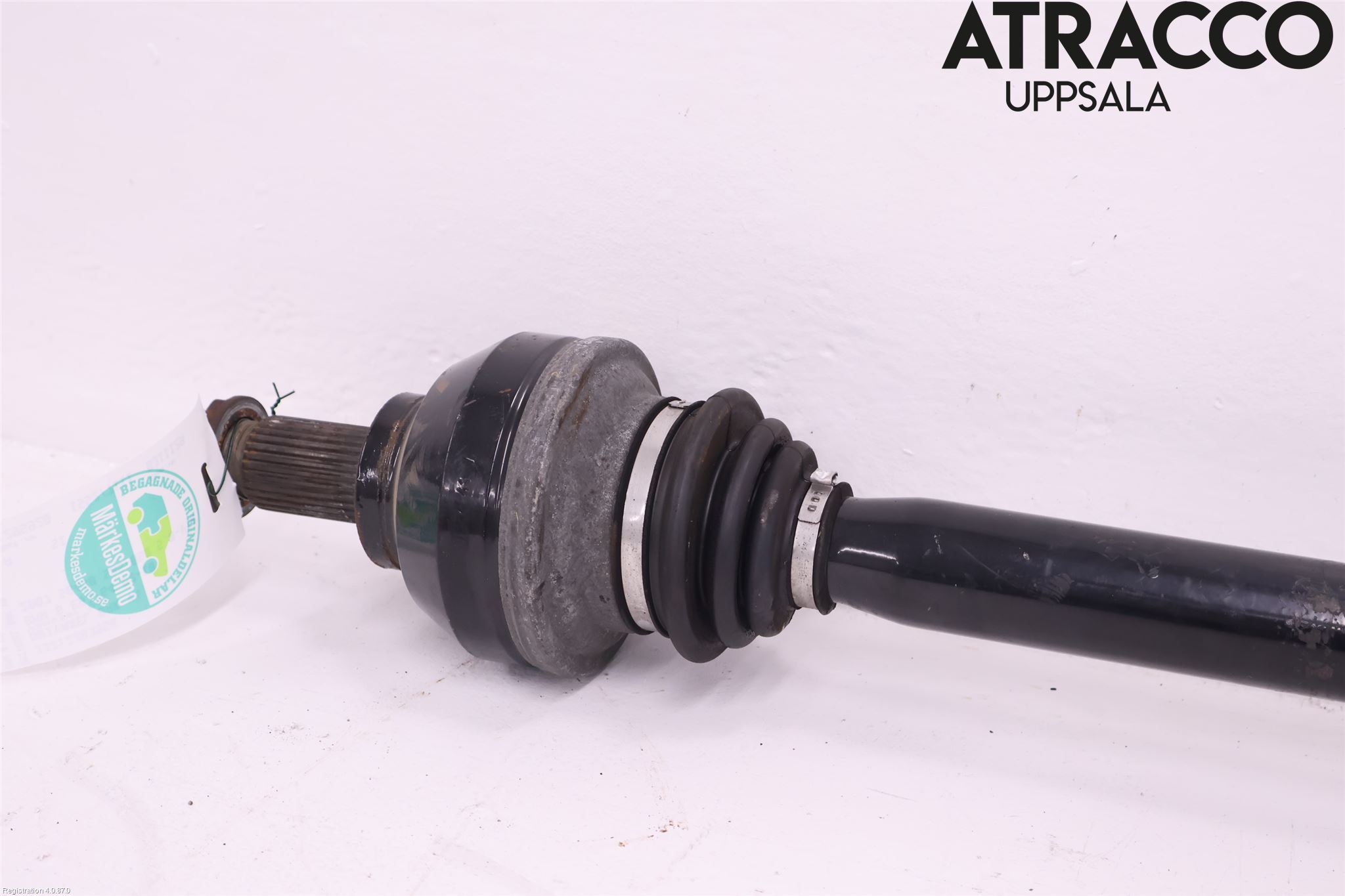 BMW 6 E63/64    02-10 Drivaxel Bak Vänster