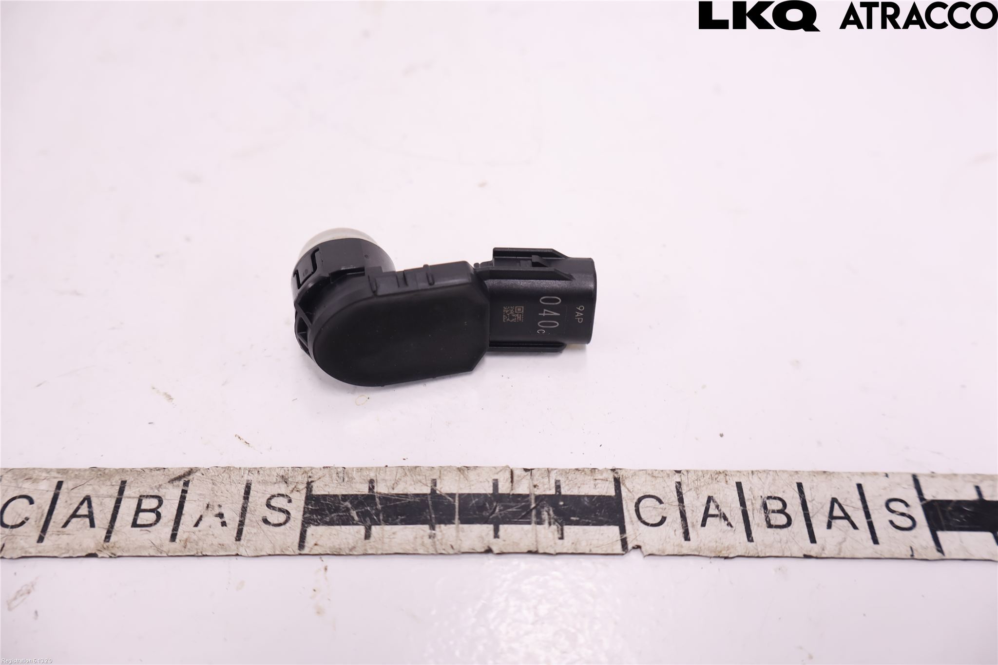 Toyota RAV4 19- Parkeringshjälp Frontsensor