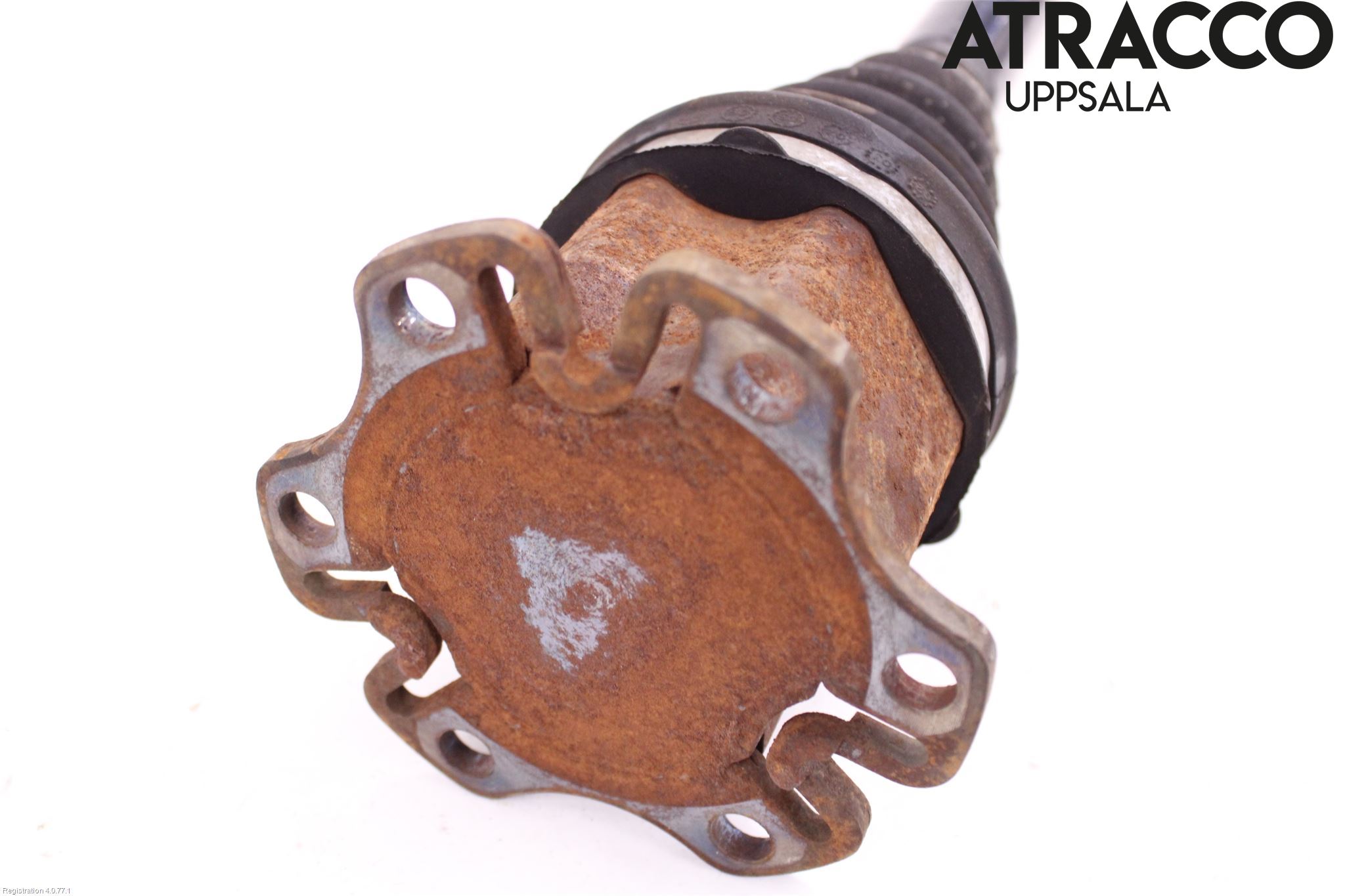 Audi A4/S4 01-05 Drivaxel Fram Höger