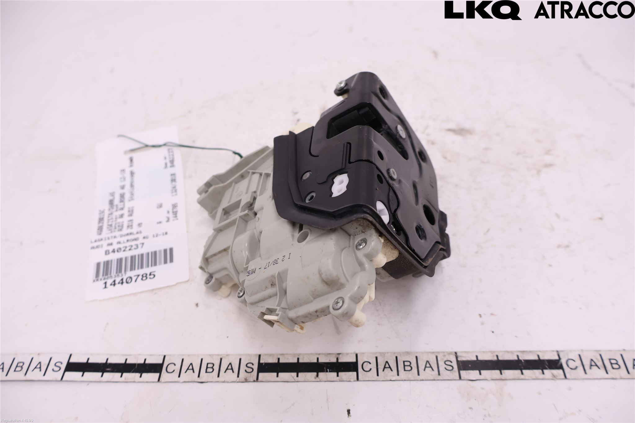 Audi A6 ALLROAD 12-18 Låskista-Dörrlås