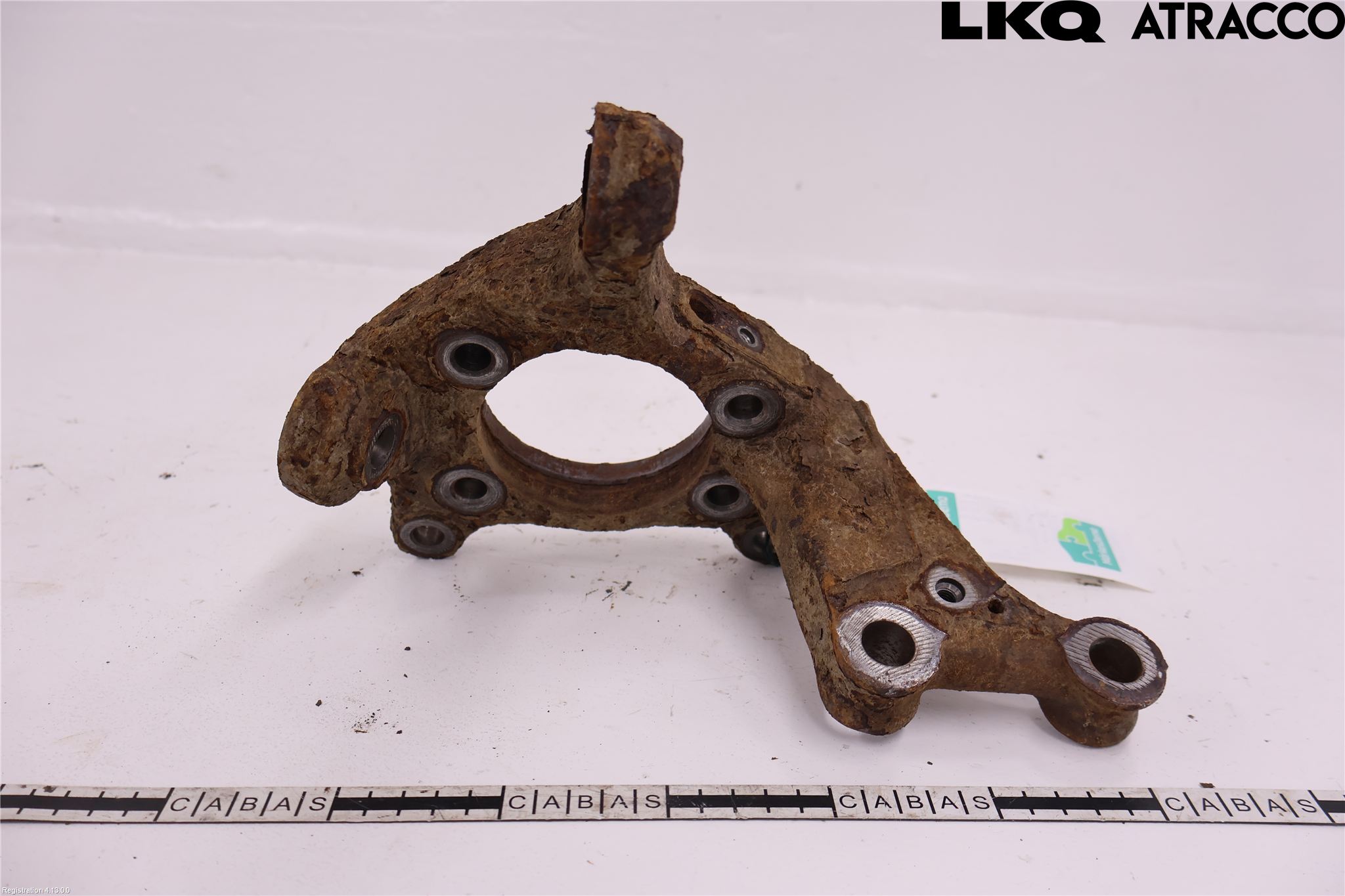 Toyota VERSO 09-18 Styrspindel Lagerhus Vä