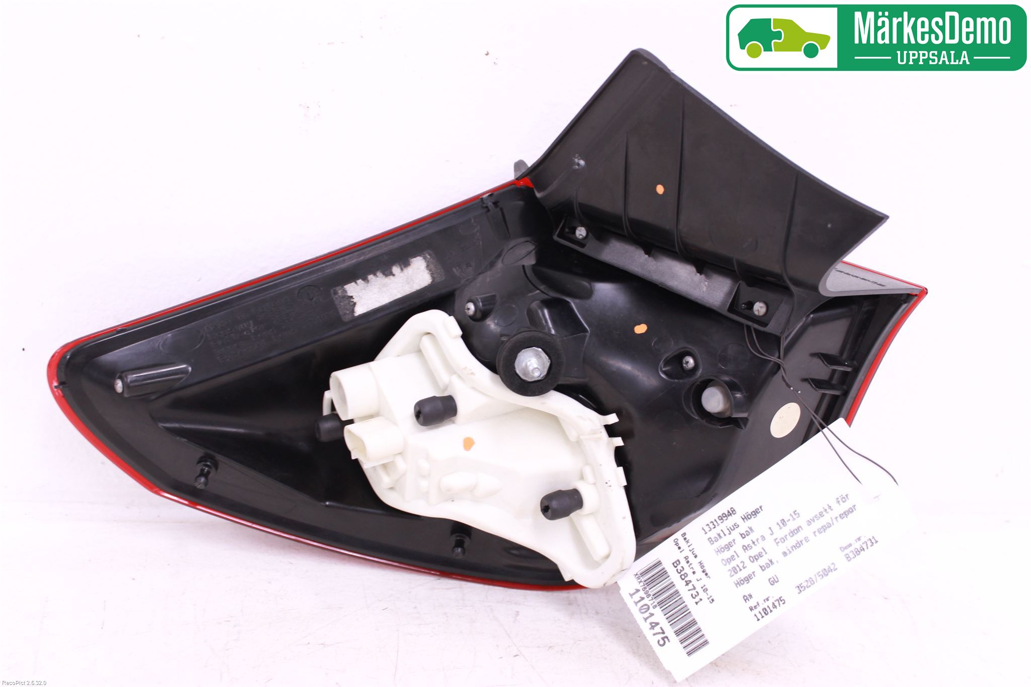 Opel ASTRA J 10-15 Bakljus Höger