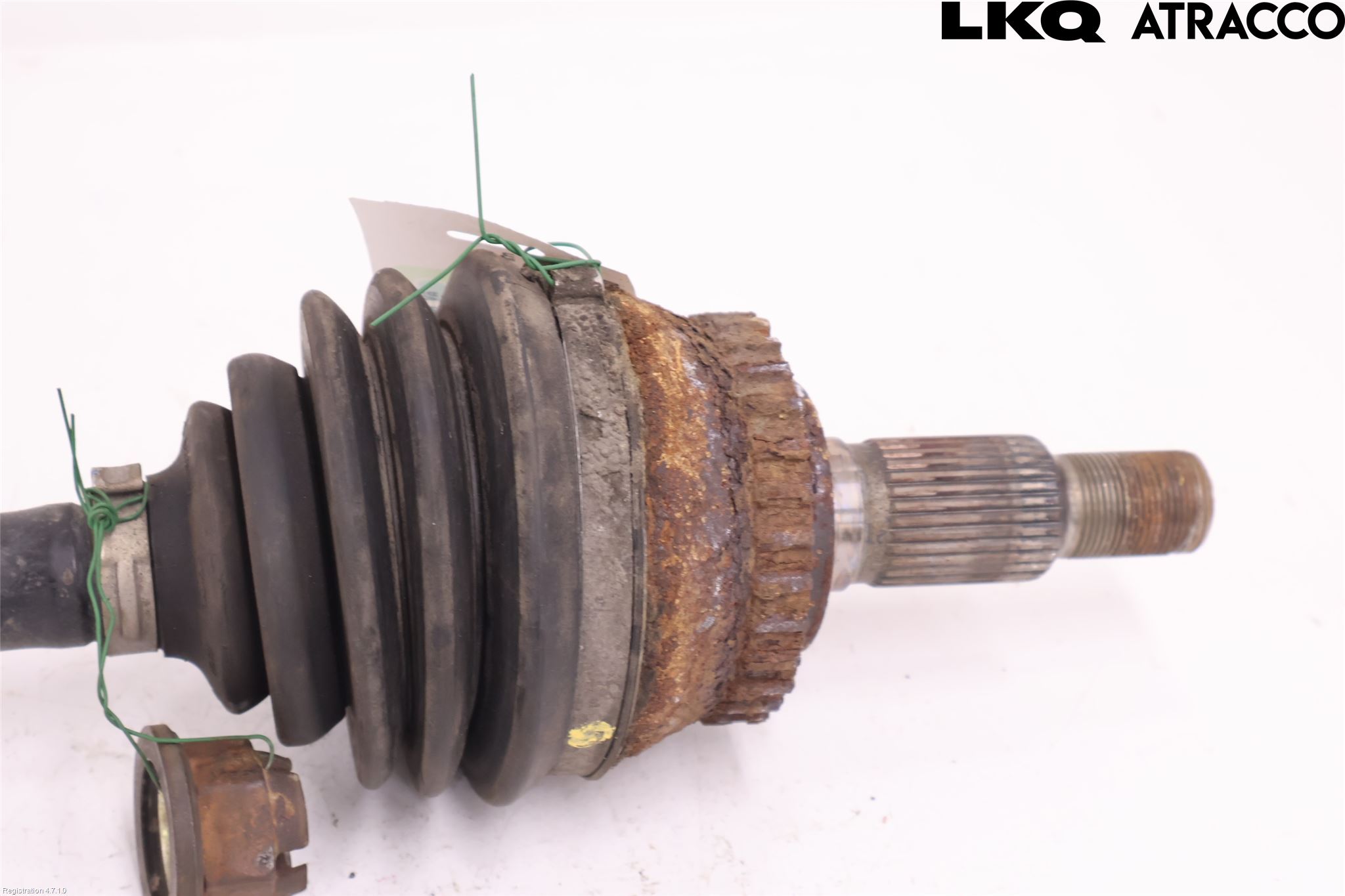 Saab 9-5 -05 Drivaxel Fram Vänster