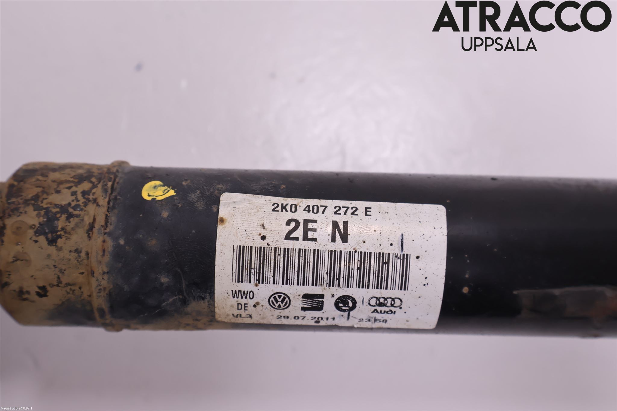 Volkswagen VW CADDY 11-15 Drivaxel Fram Höger