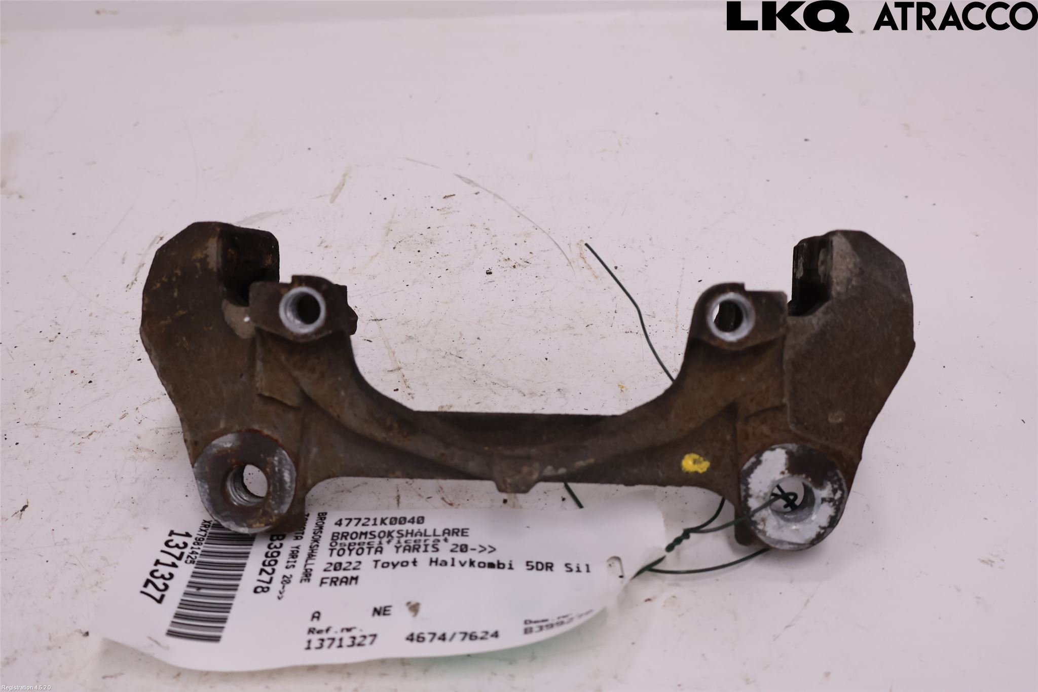 Toyota YARIS XP21 20- Bromsokshållare