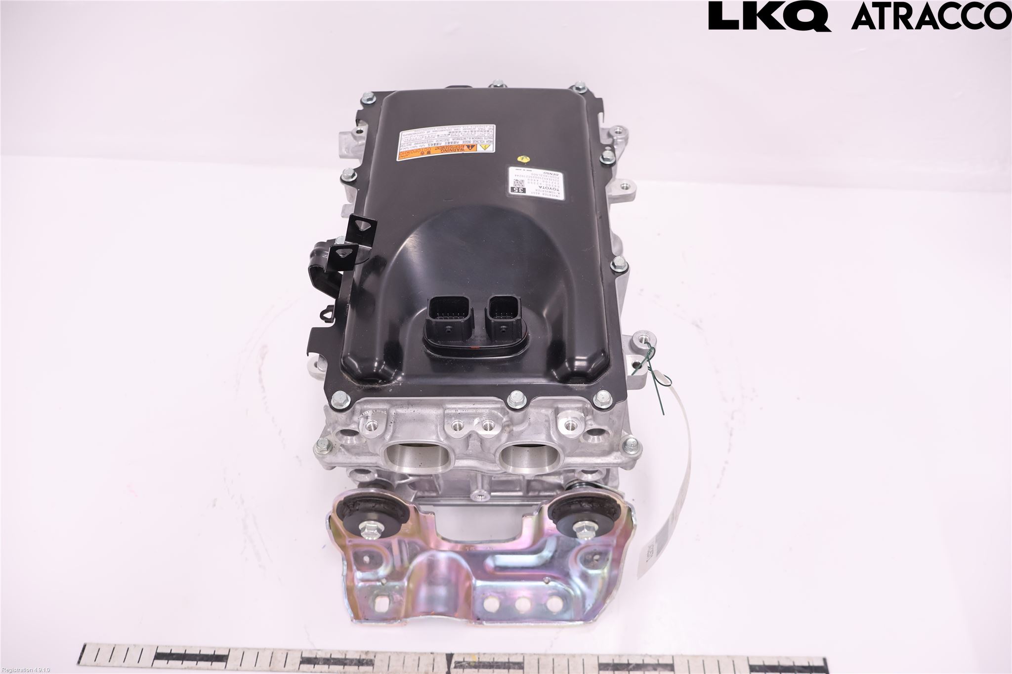 Toyota YARIS XP21 20- Inverter Hybrid
