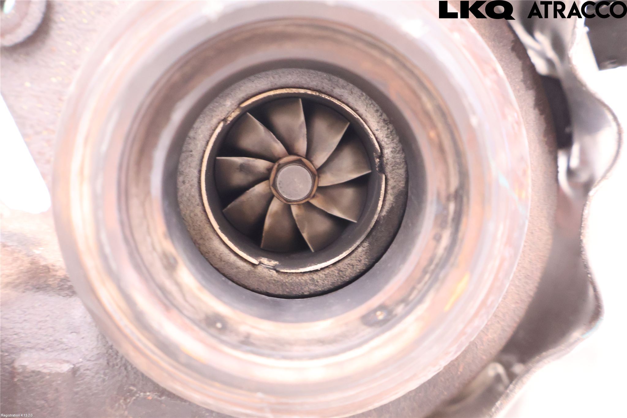 Volkswagen VW CADDY      04-10 Turboaggregat