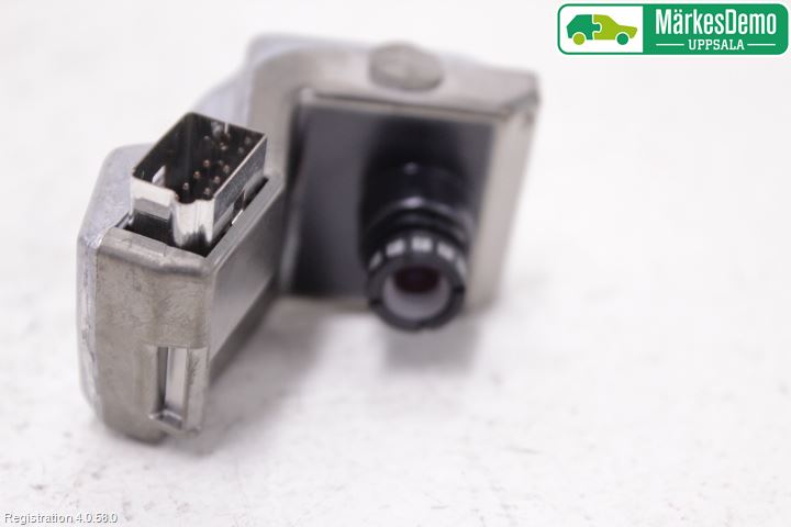 BMW 5 F10/F11/F18 09-17 Parkeringshjälp Kamera