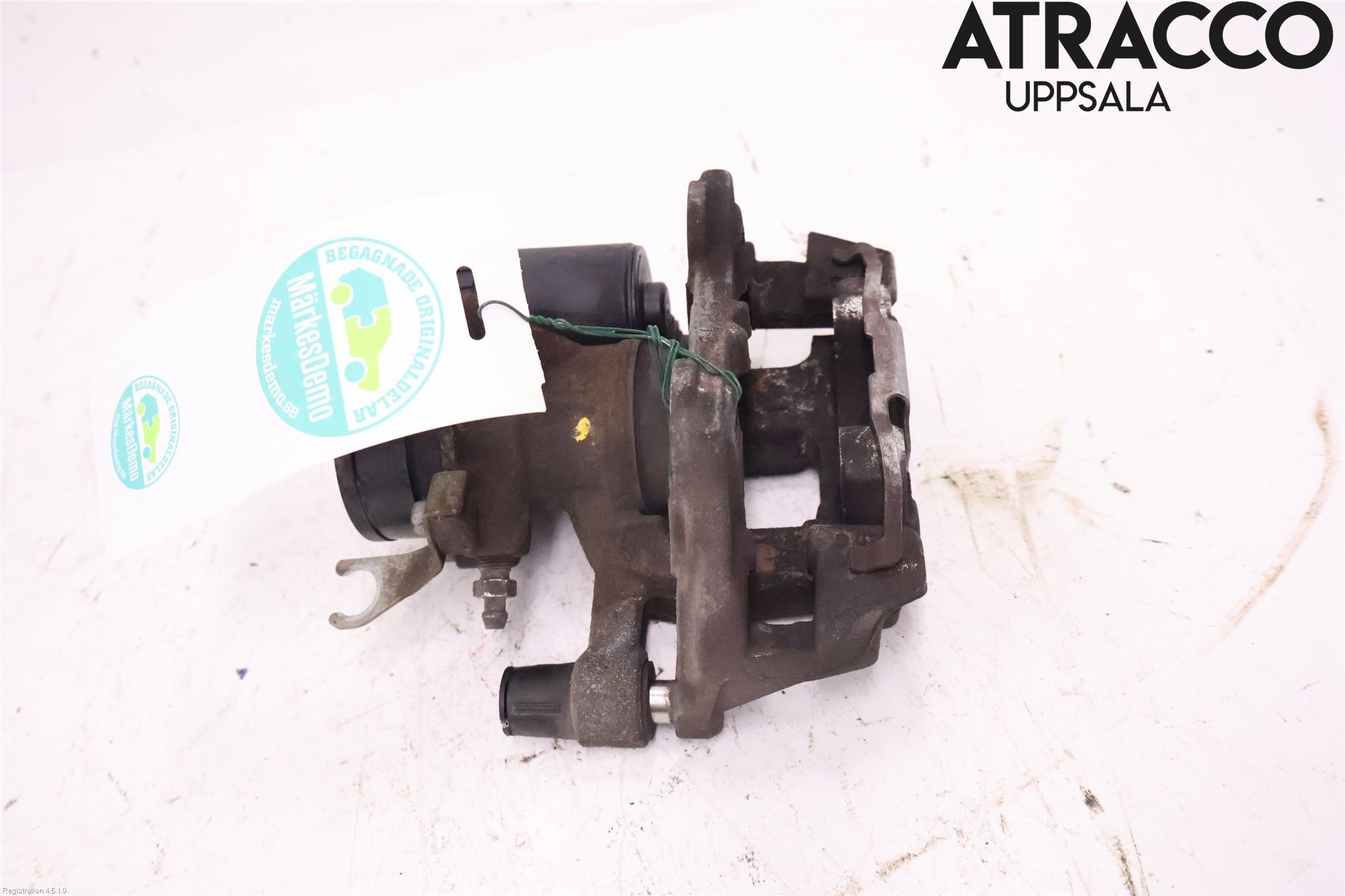 BMW 1 F40 19- Bromsok Bak Höger