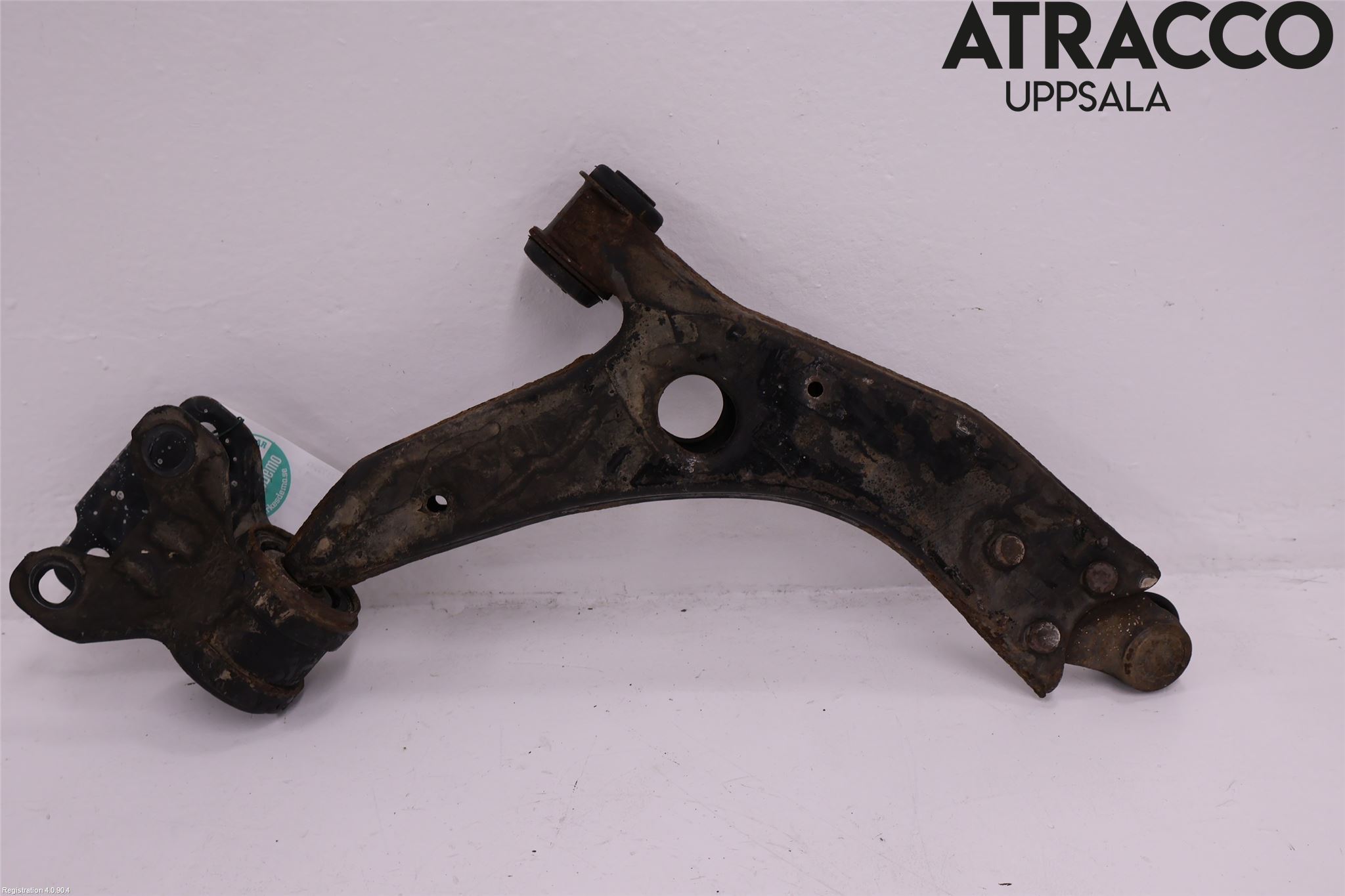 Ford FOCUS 11-14 Bärarm Fram Undre Vä