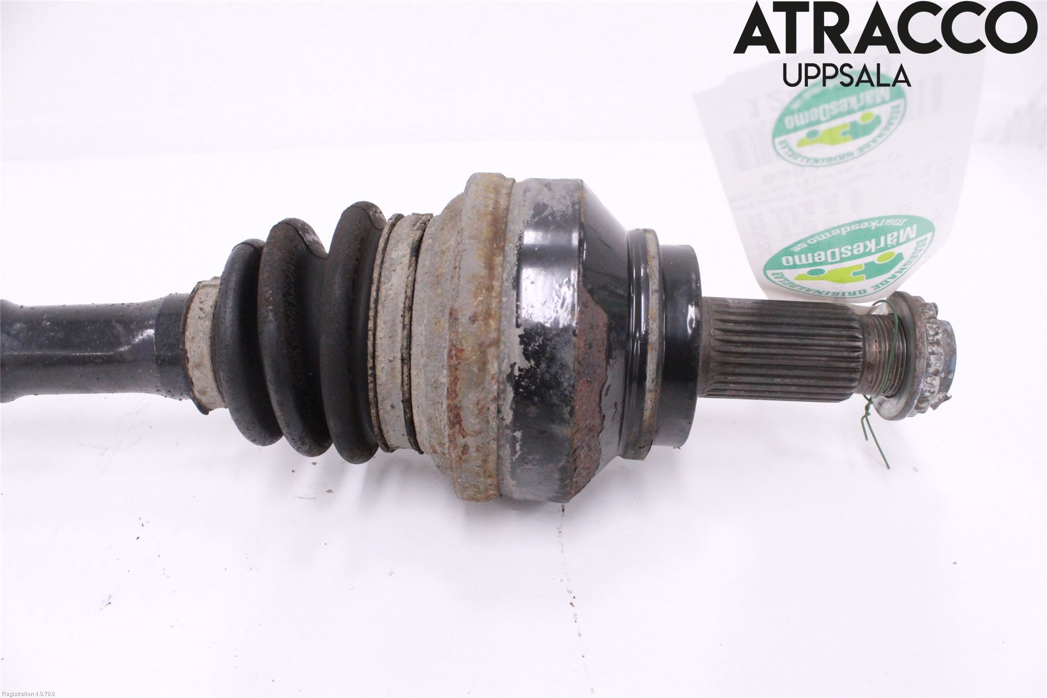 BMW 5 F10/F11/F18 09-17 Drivaxel Bak Höger