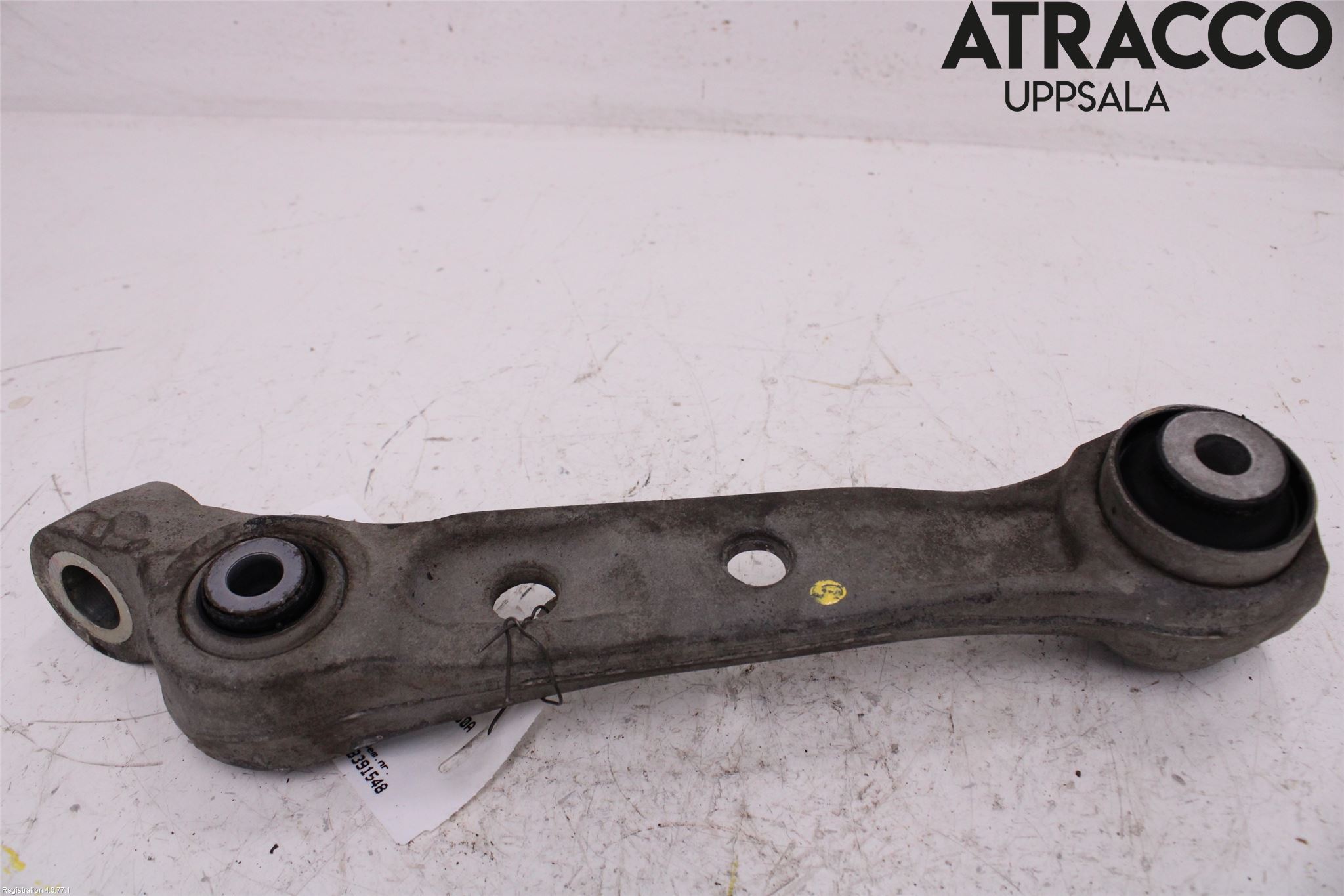 BMW 5 F10/F11/F18 09-17 Bärarm Fram Undre Hö