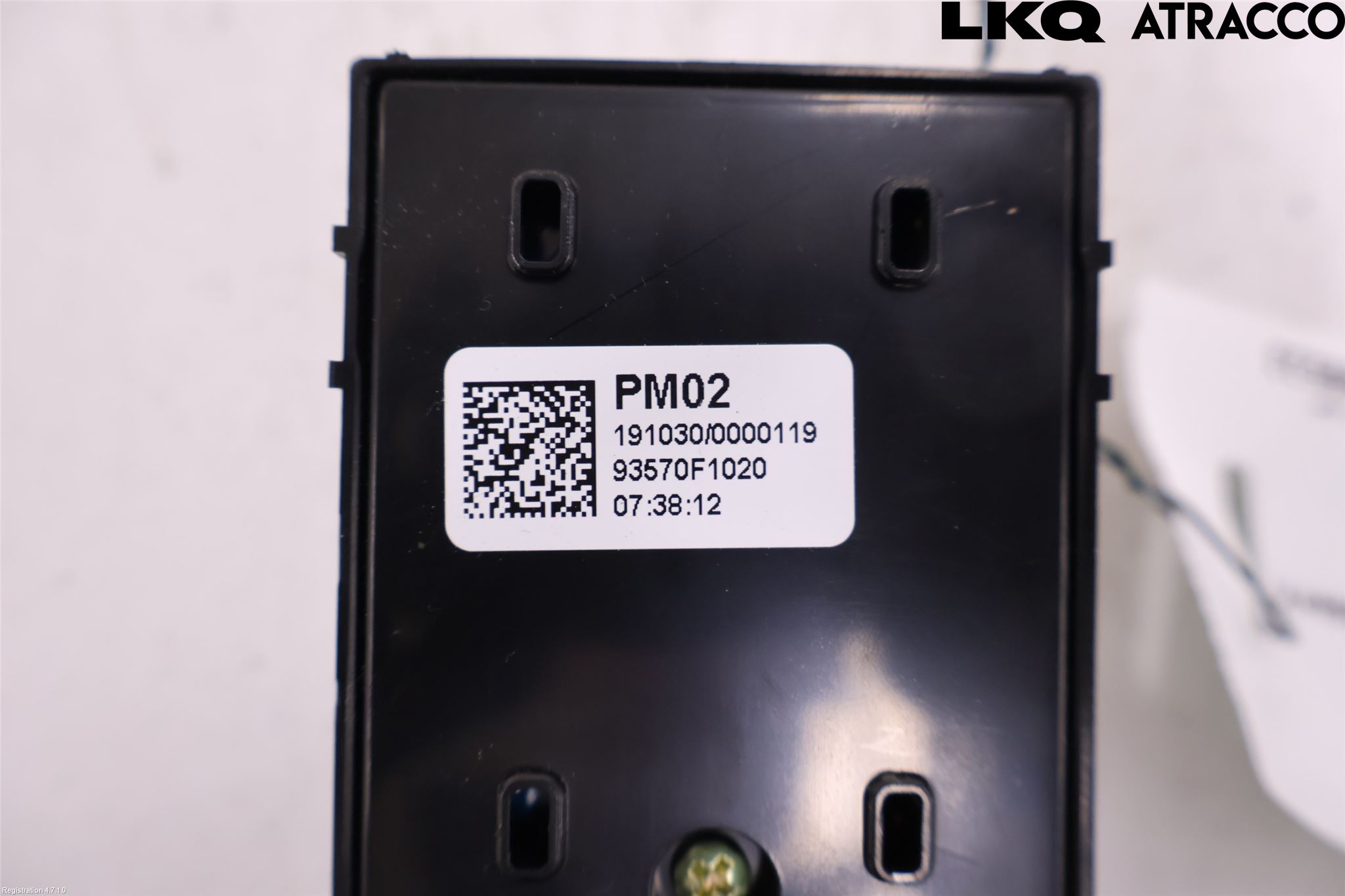 Kia SPORTAGE (QL) 16-21 Strömställare Elhiss