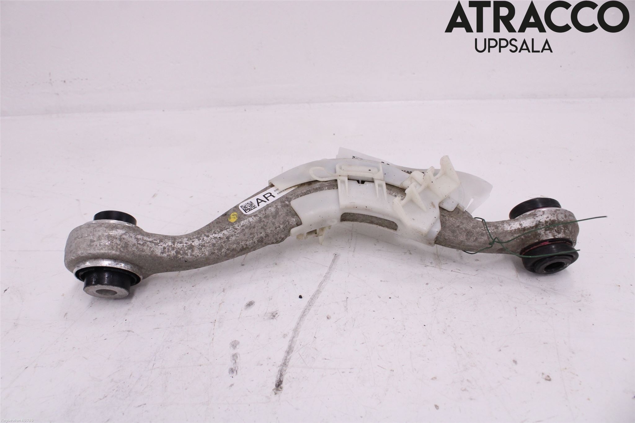 BMW 5 G30/G31/F90 17-23 Bärarm Bak Övre Höger