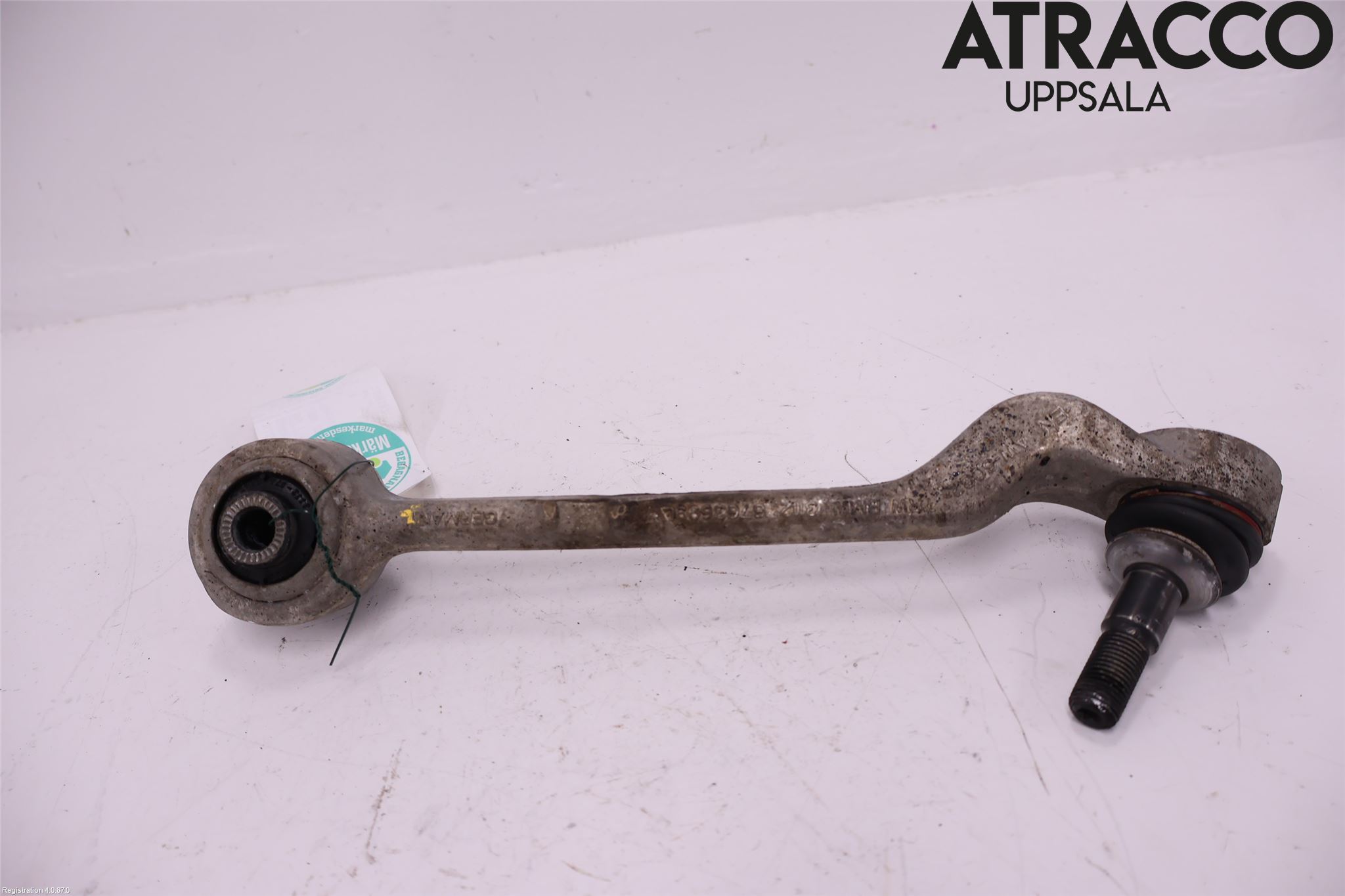 BMW 1 E87/81 5D/3D 03-11 Bärarm Fram Undre Vä