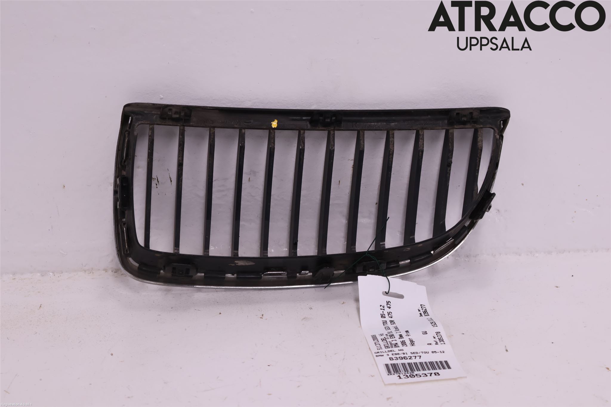 BMW 3 E90/91 SED/TOU 05-12 Grilldel Höger