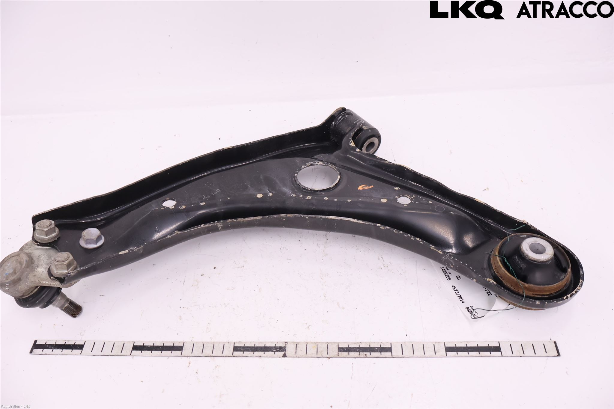 Toyota YARIS CROSS XP21 21- Bärarm Fram Undre Hö