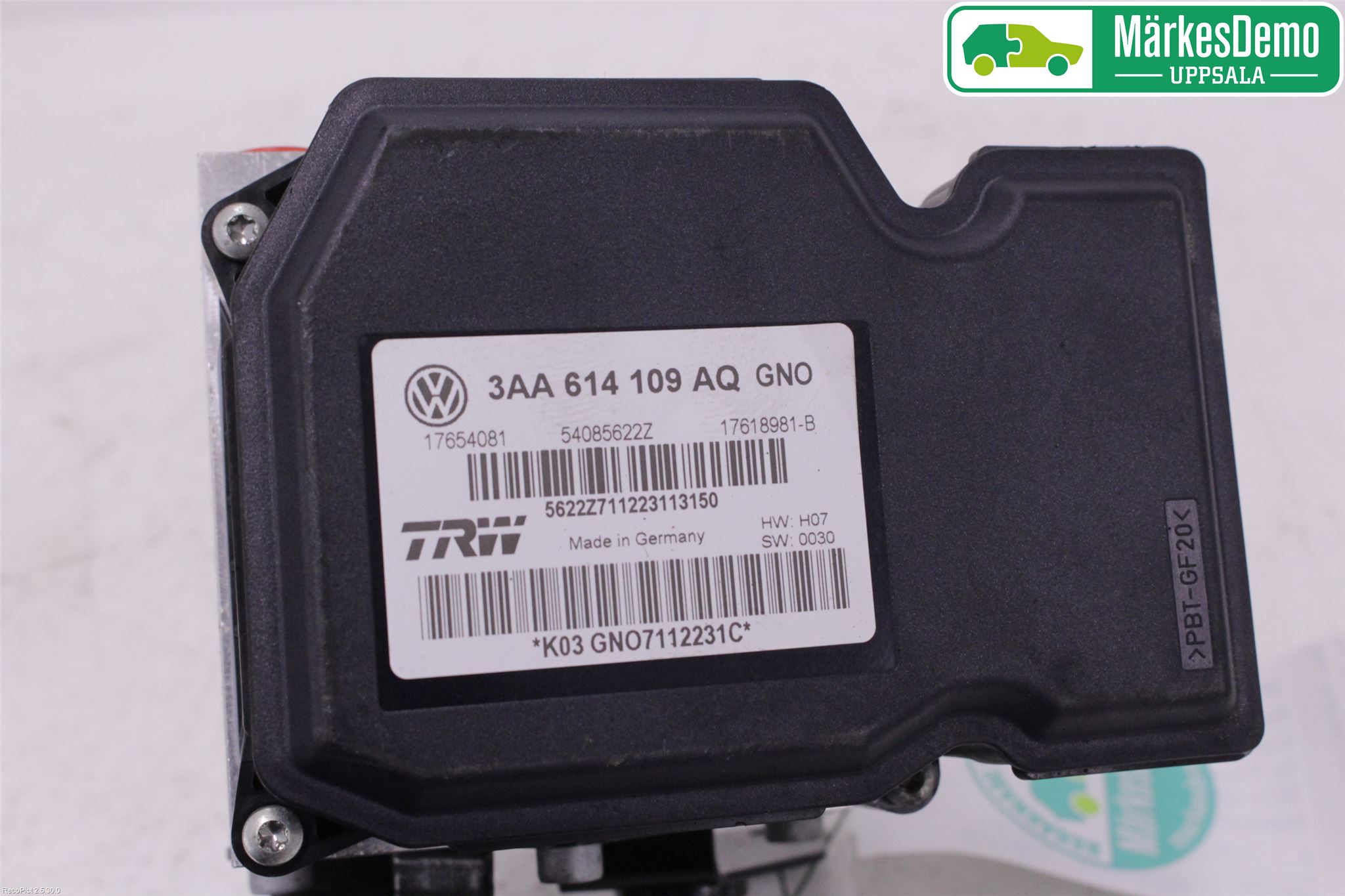 Volkswagen VW PASSAT 11-14 Abs Hydraulaggregat