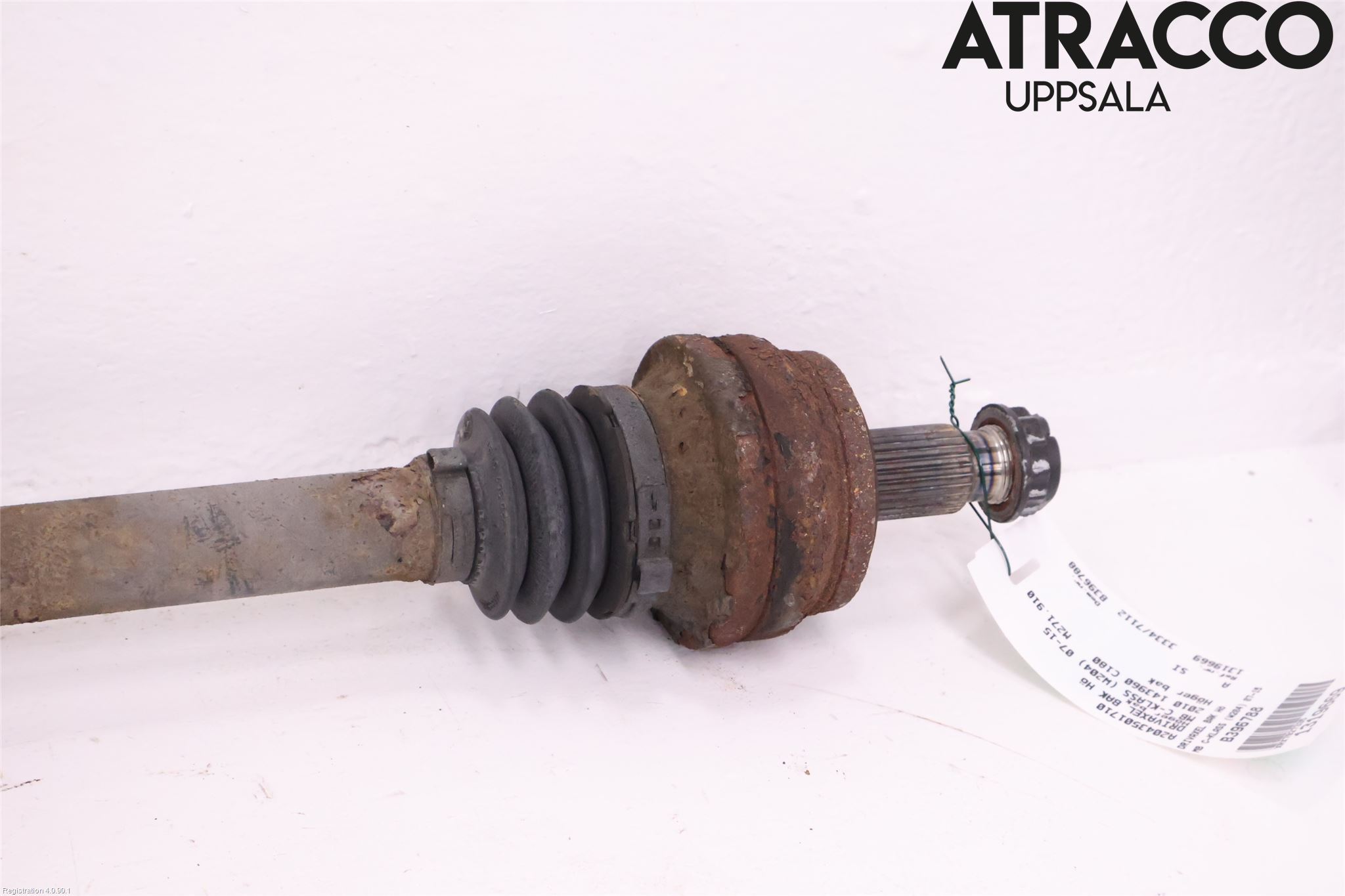 Mercedes-Benz MB C-KLASS (W204) 07-15 Drivaxel Bak Höger