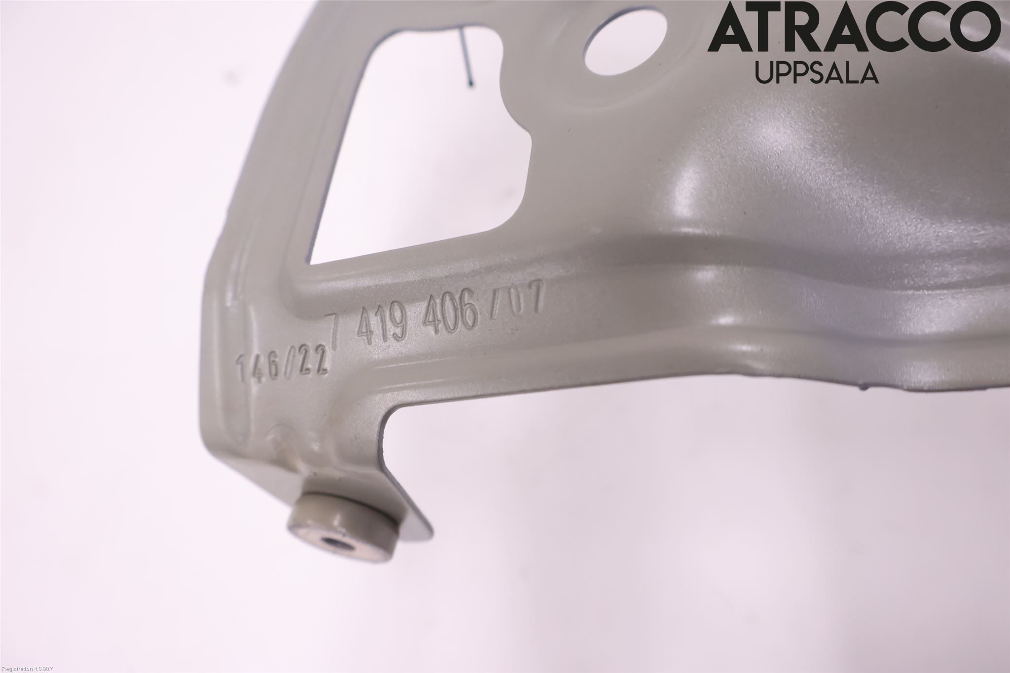 BMW 3 G20/G21/G80/G81 19- Skärmfäste Fram Hö