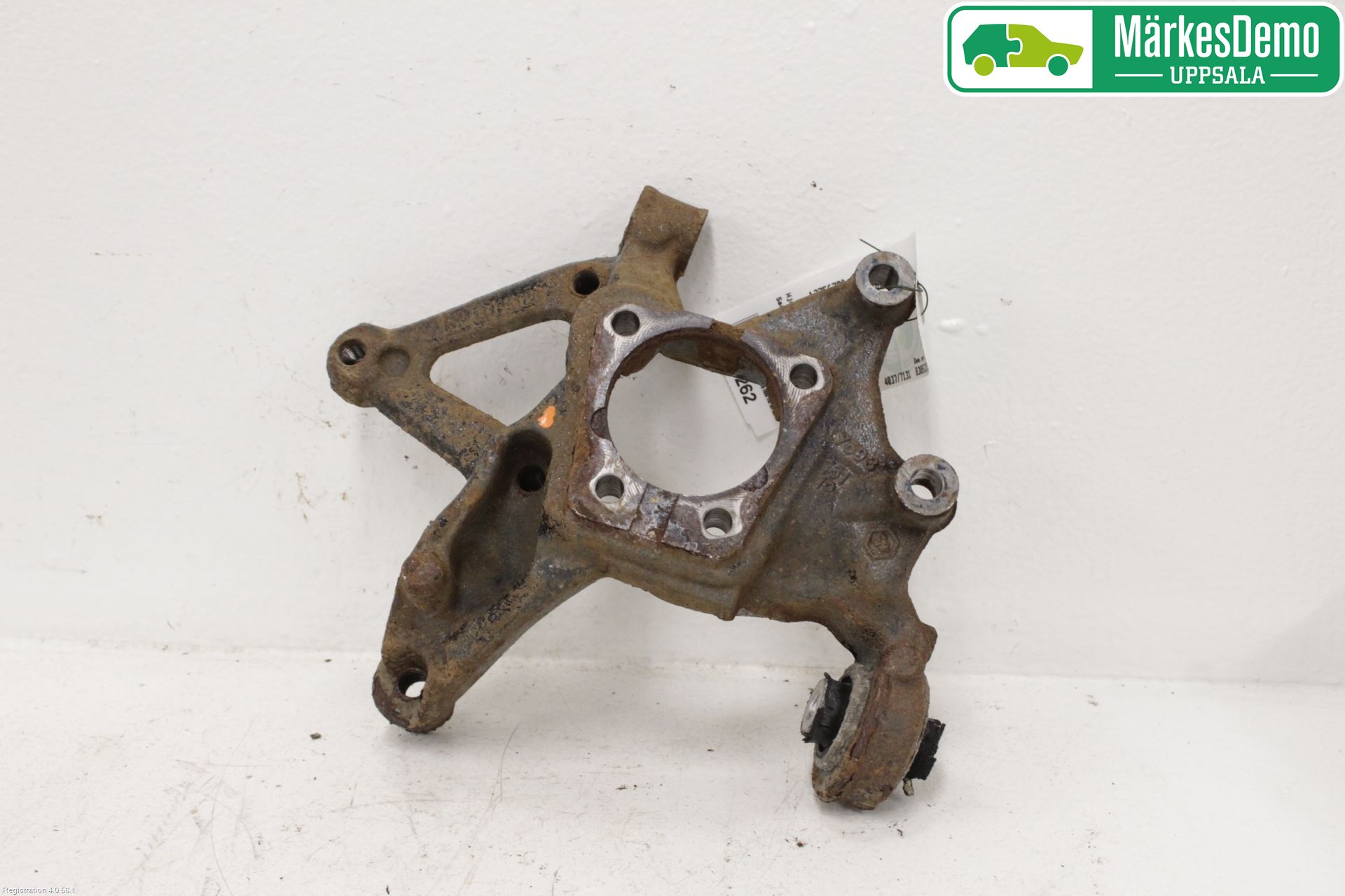Saab 9-3 VER2/VER3 08-15 Hjullagerhus-Spindel Vä B