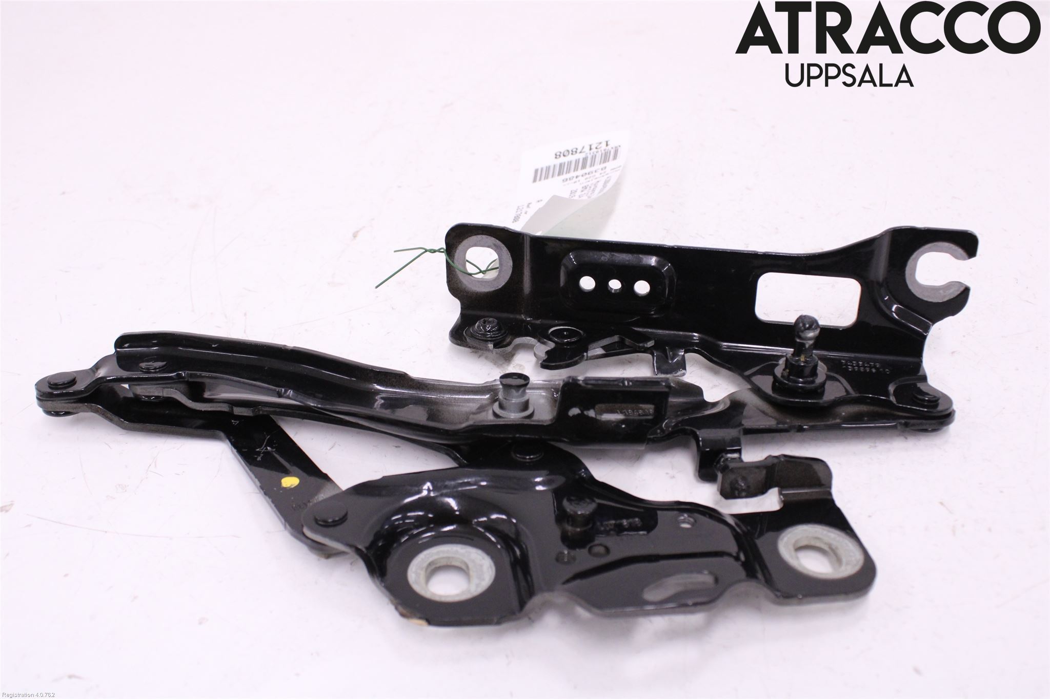 BMW Z4 G29 19- Huvgångjärn