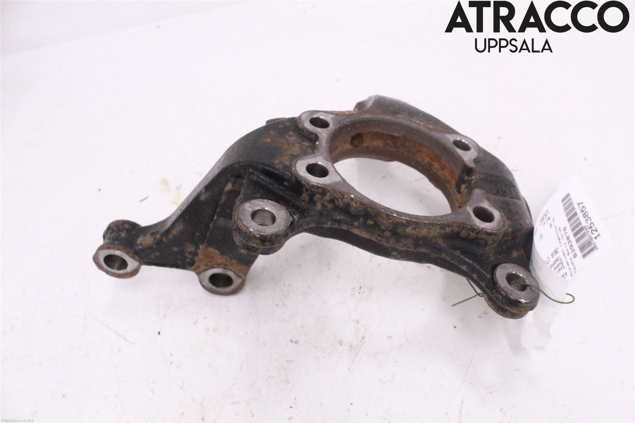 Toyota AURIS 13-19 Styrspindel Lagerhus Vä